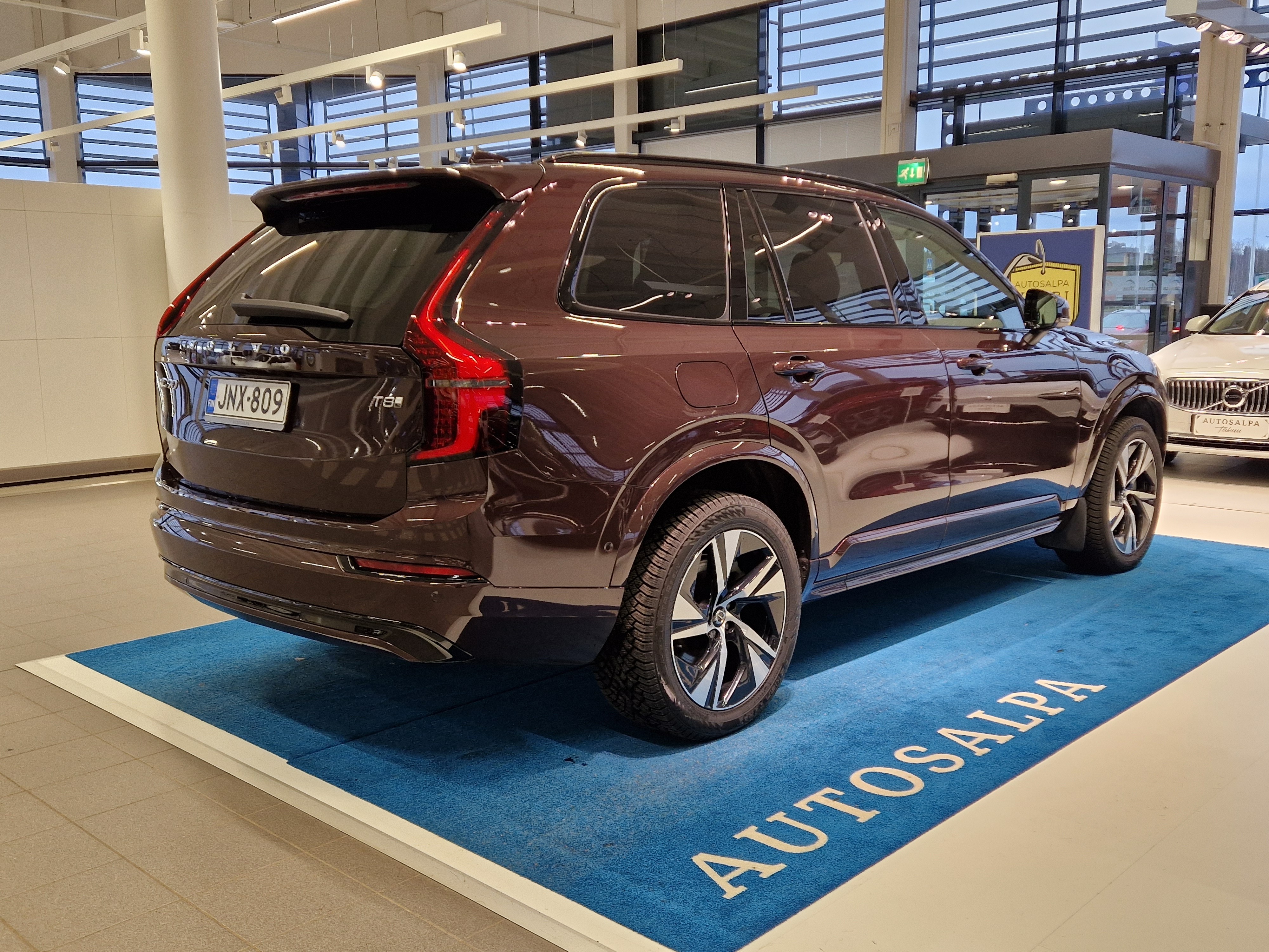 VOLVO XC90 2025
