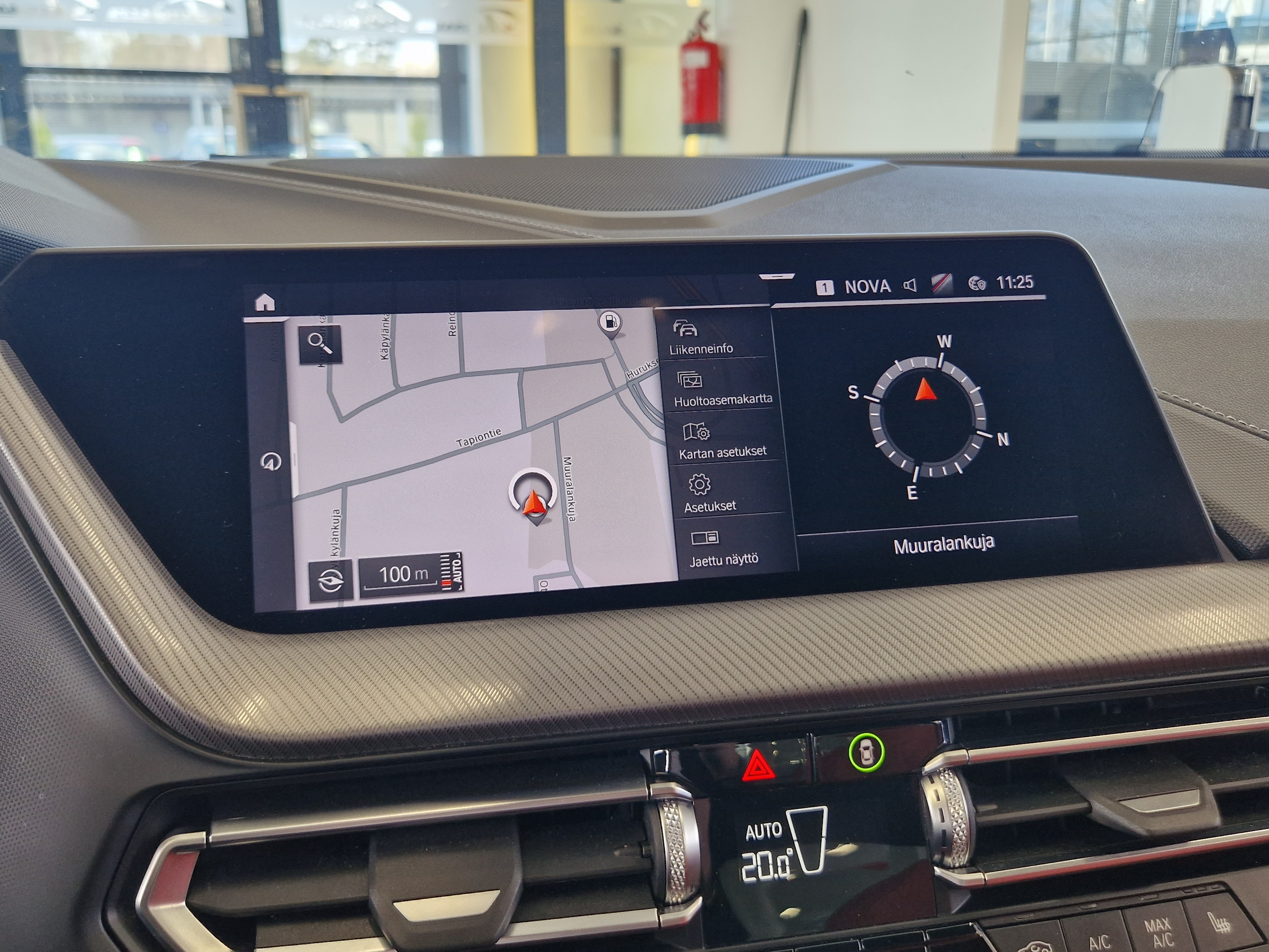 BMW 218 2021