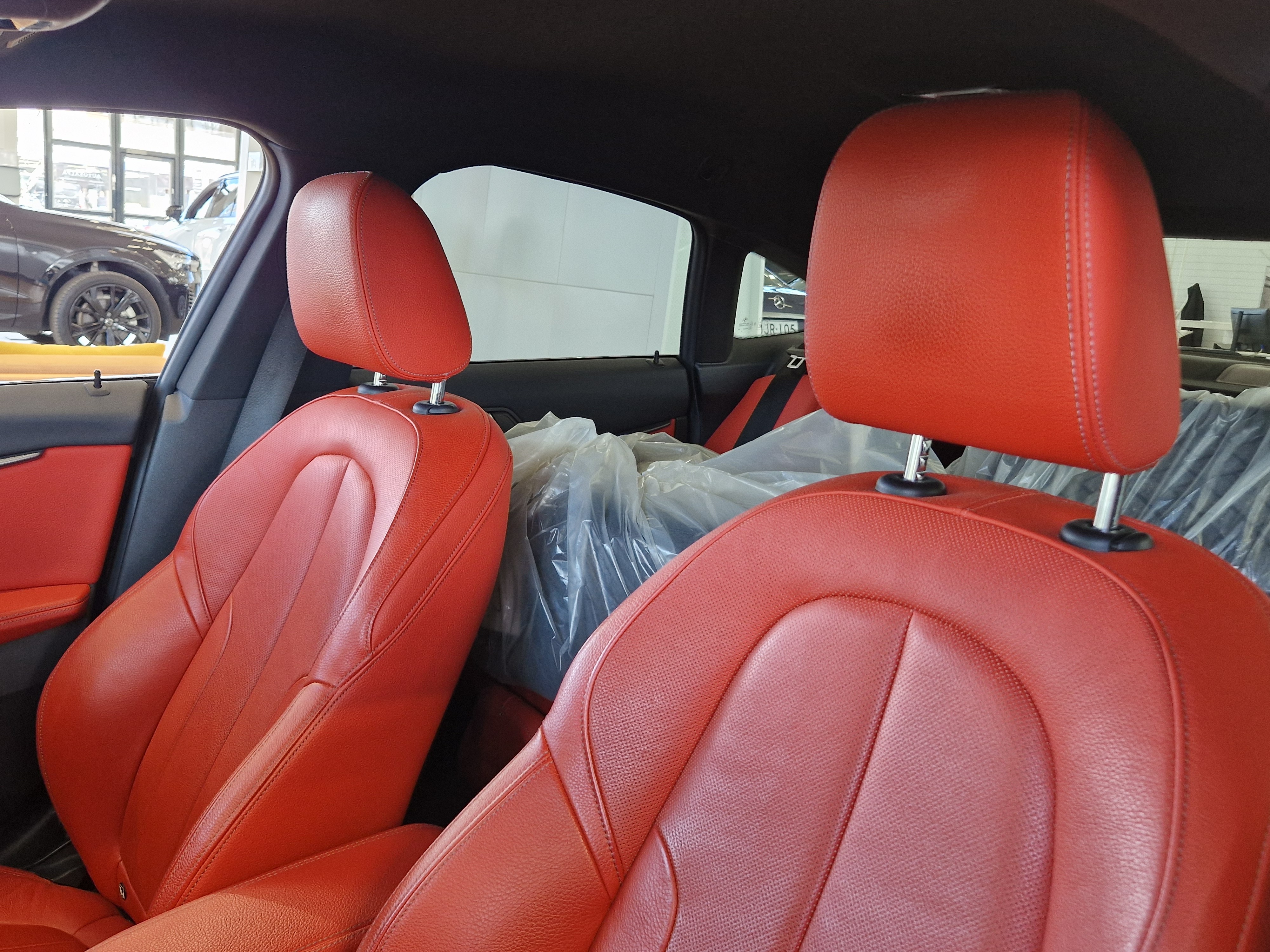 BMW 218 2021
