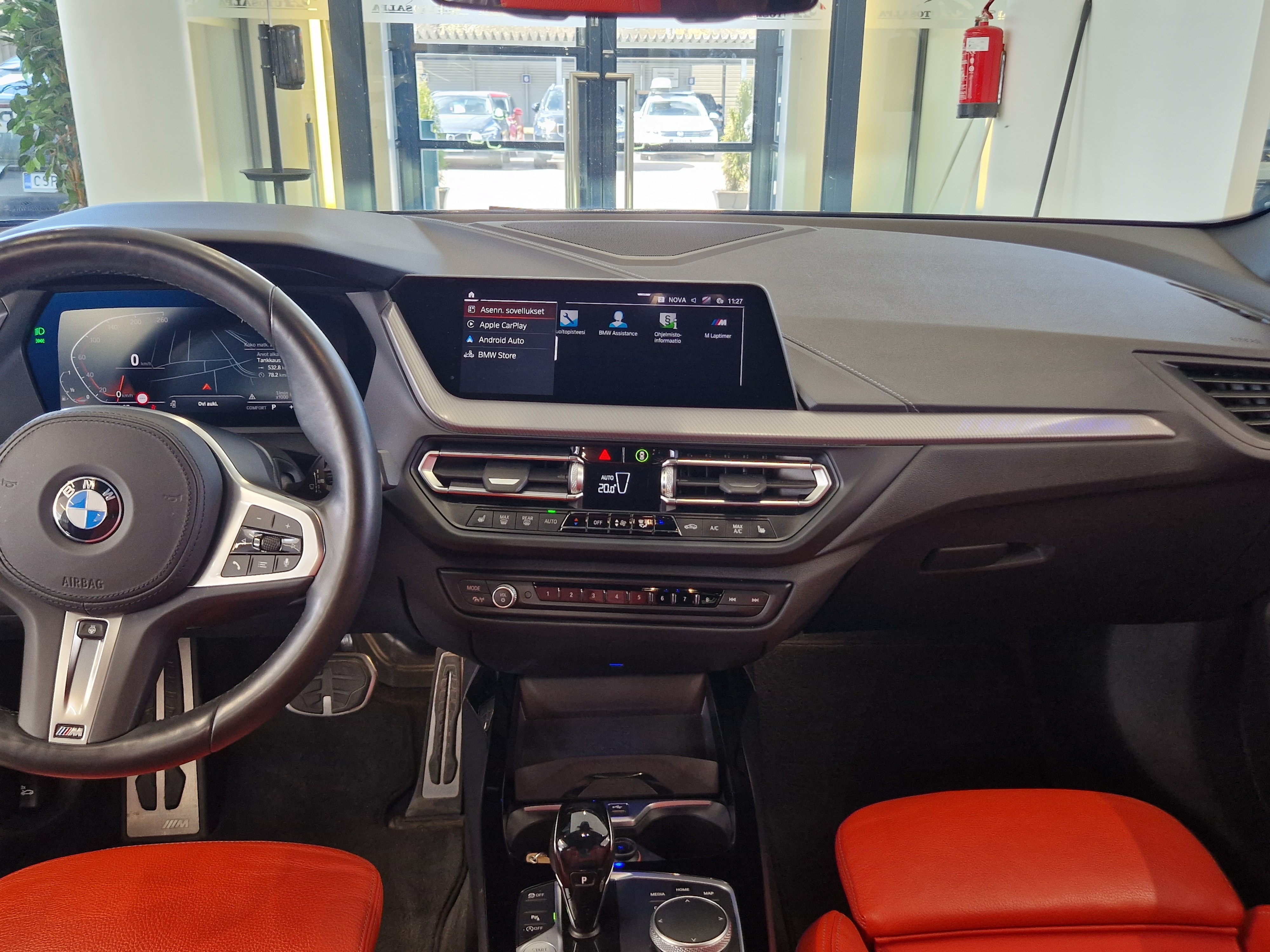 BMW 218 2021