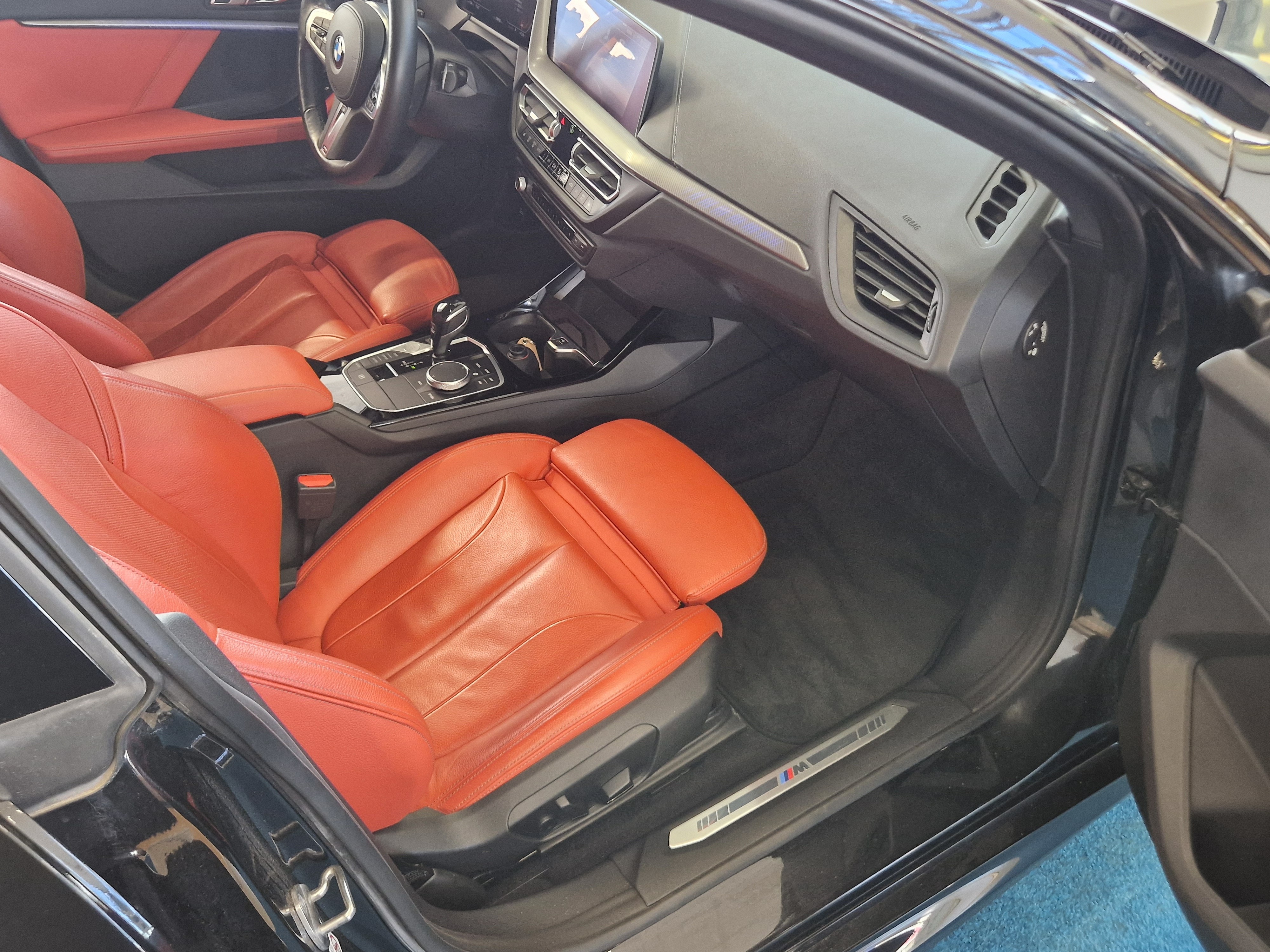 BMW 218 2021