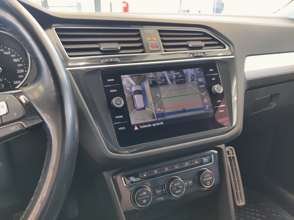 VOLKSWAGEN Tiguan 2017