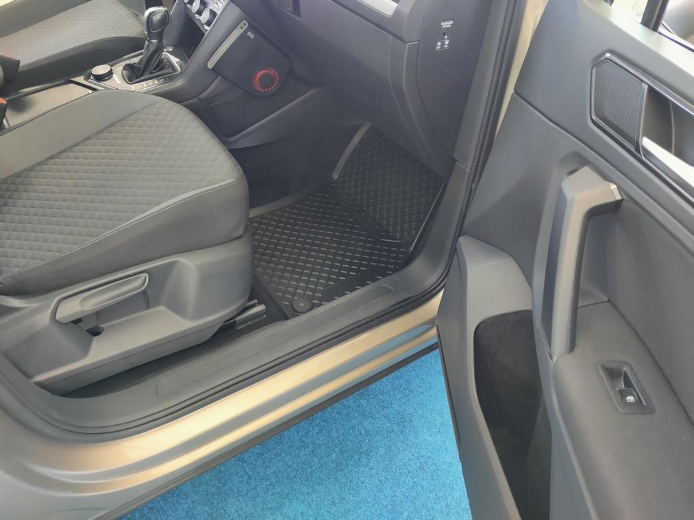 VOLKSWAGEN Tiguan 2017