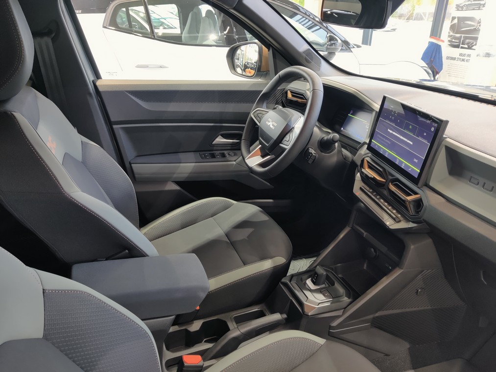 DACIA Duster 2024