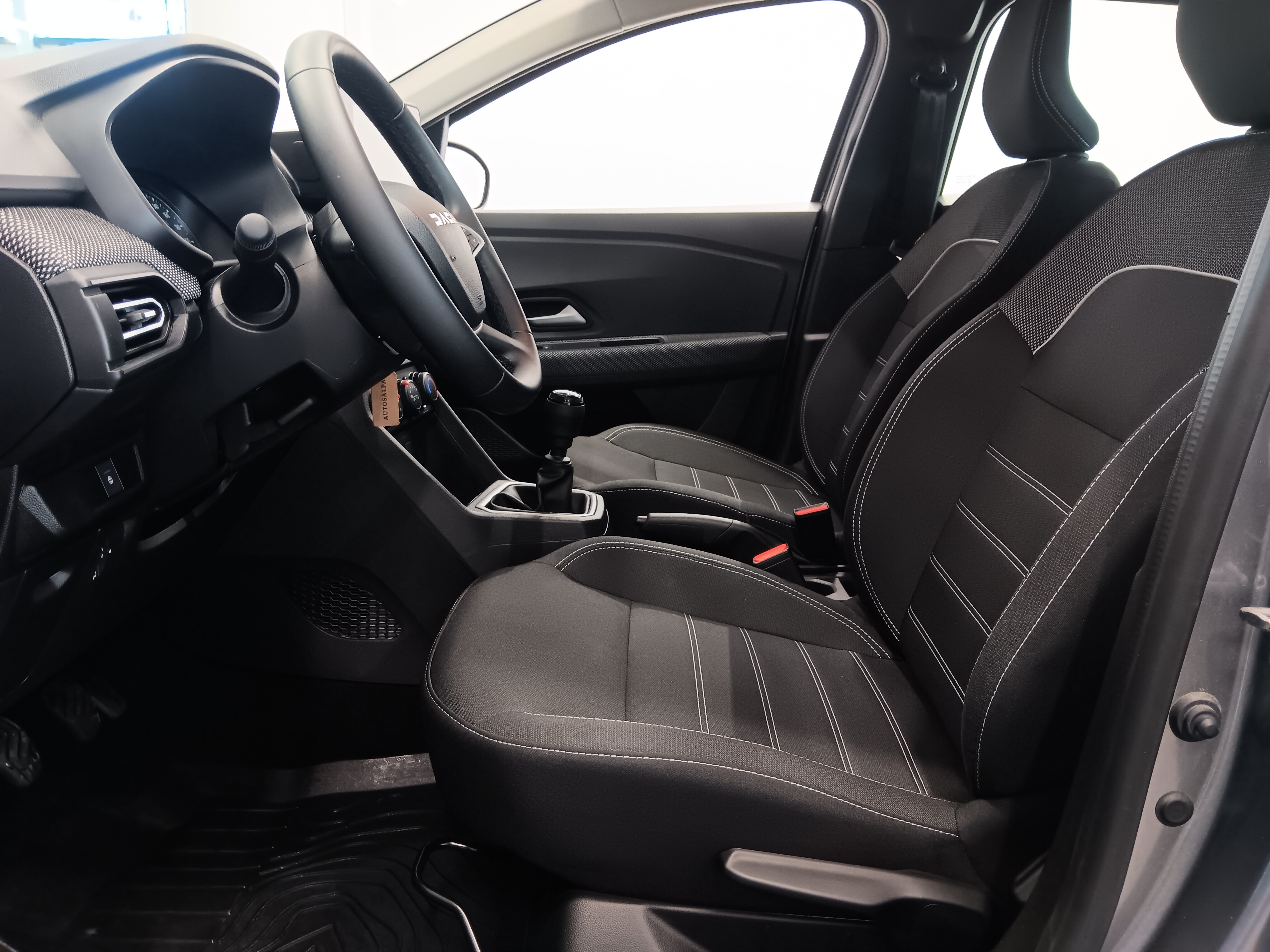 DACIA Sandero 2025