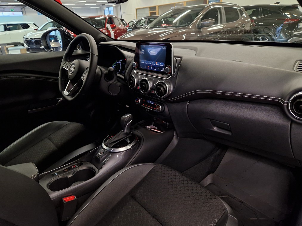 NISSAN Juke 2024