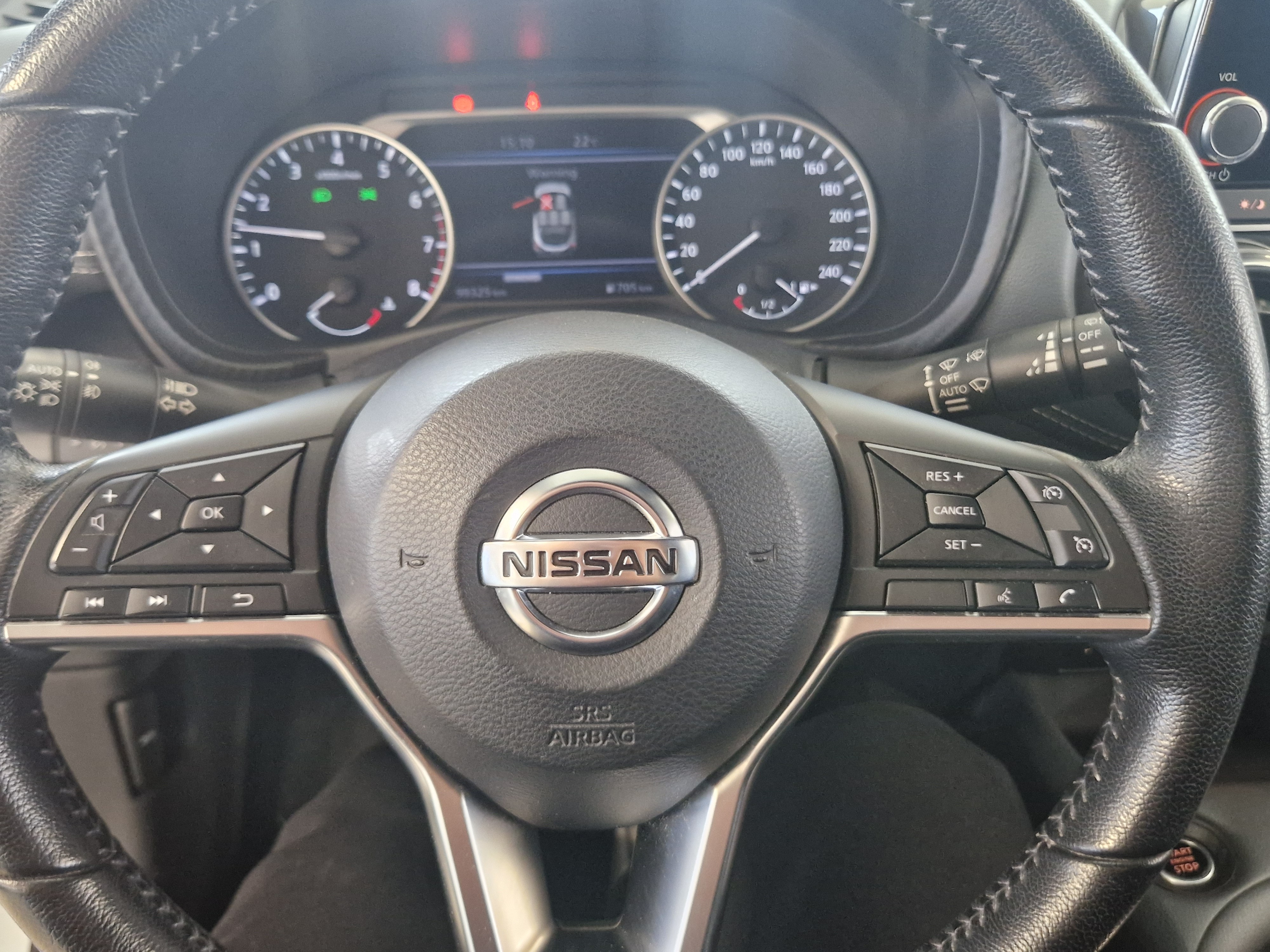 NISSAN Juke 2020