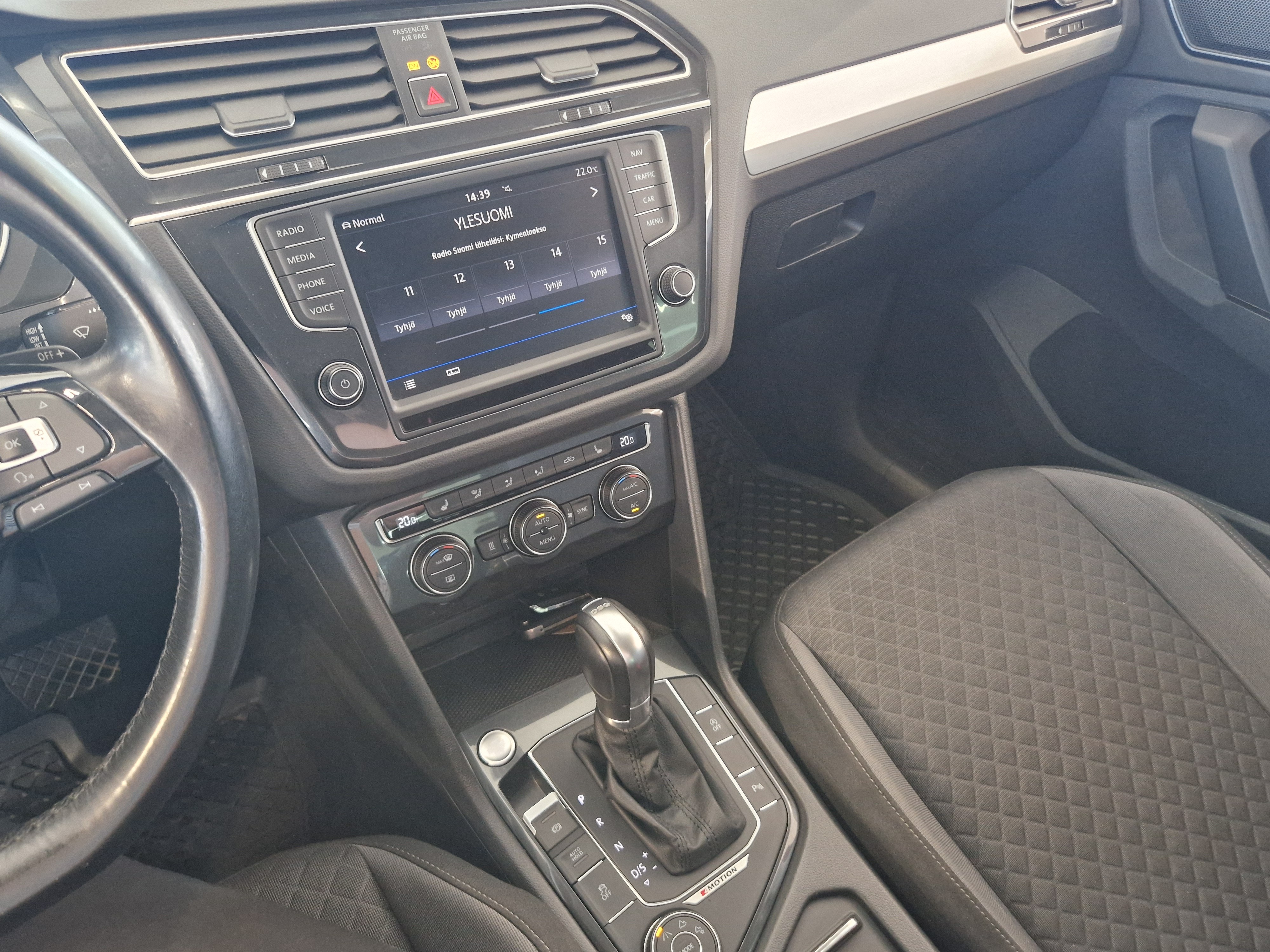 VOLKSWAGEN Tiguan 2017