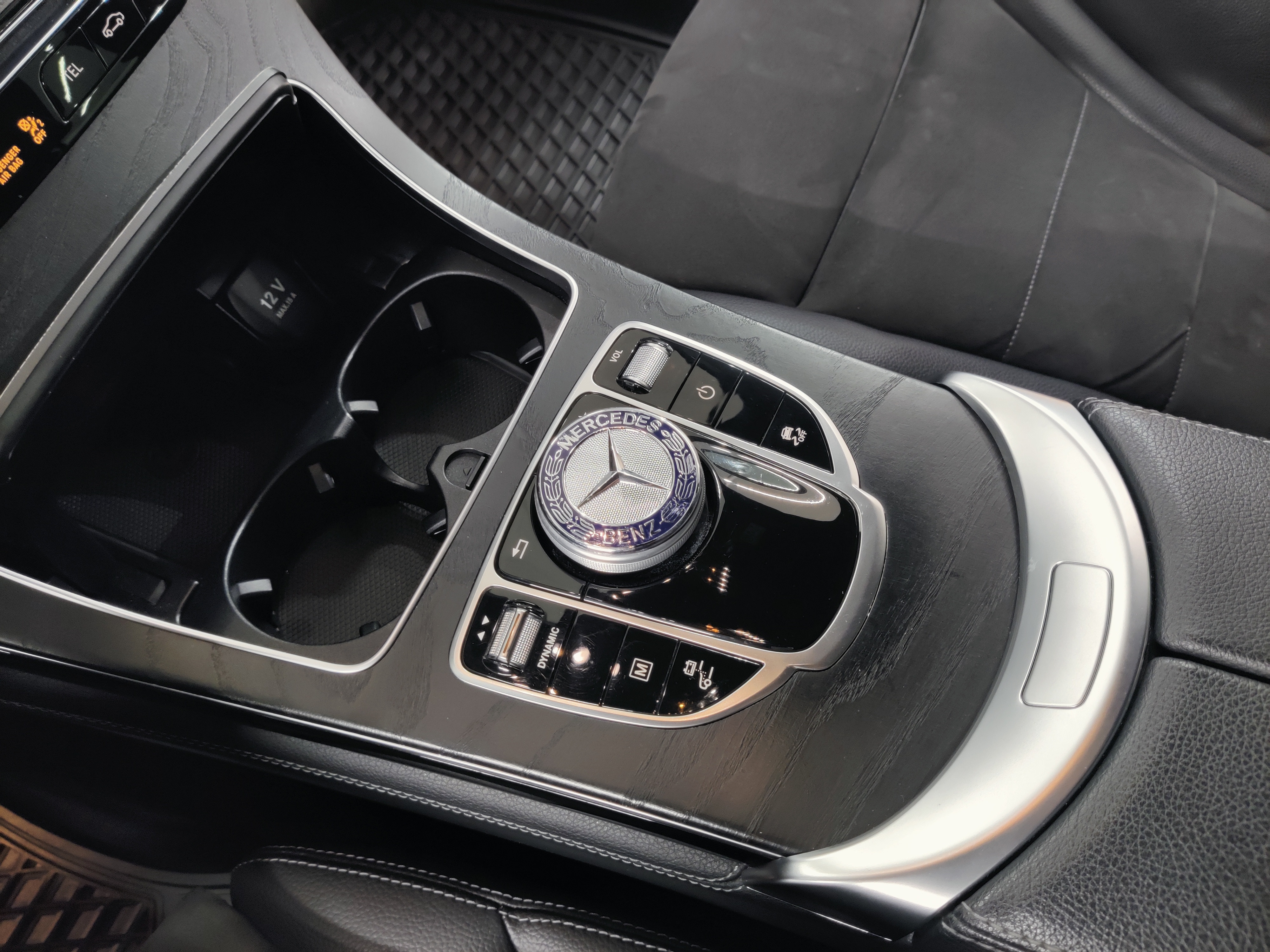 MERCEDES-BENZ GLC 2017