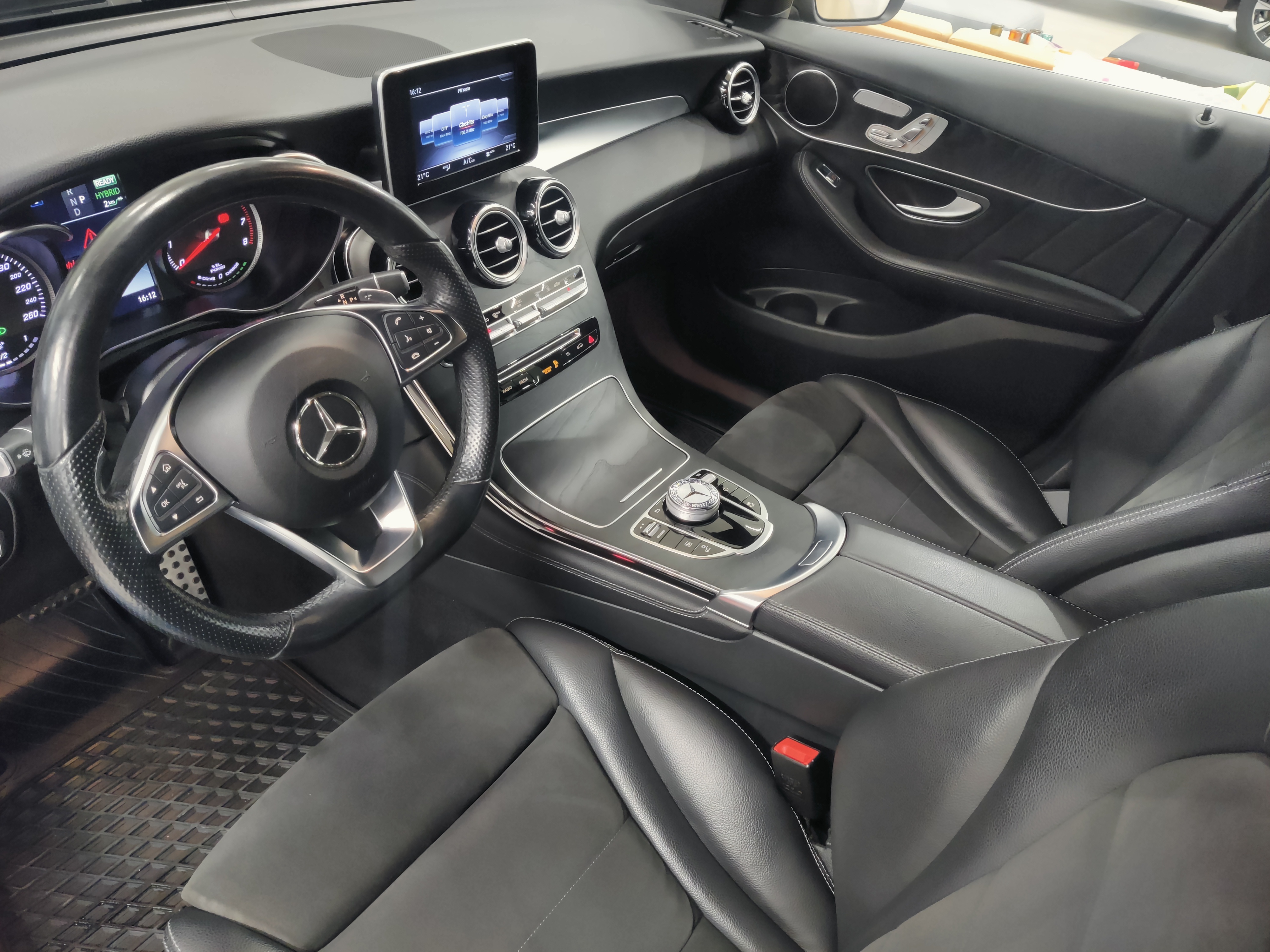 MERCEDES-BENZ GLC 2017