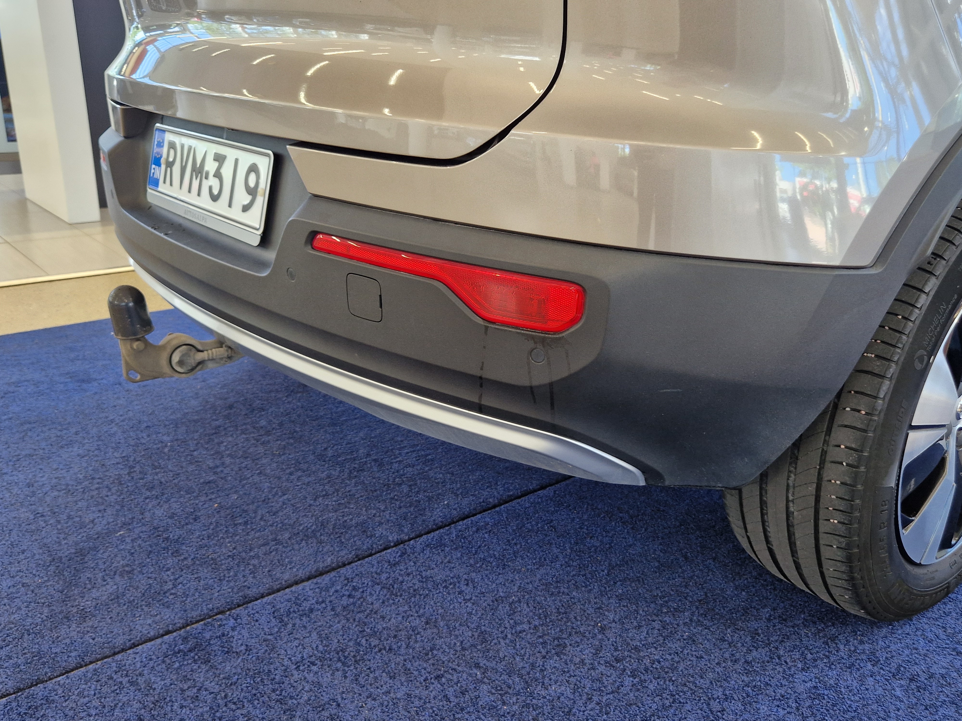 VOLVO XC40 2021
