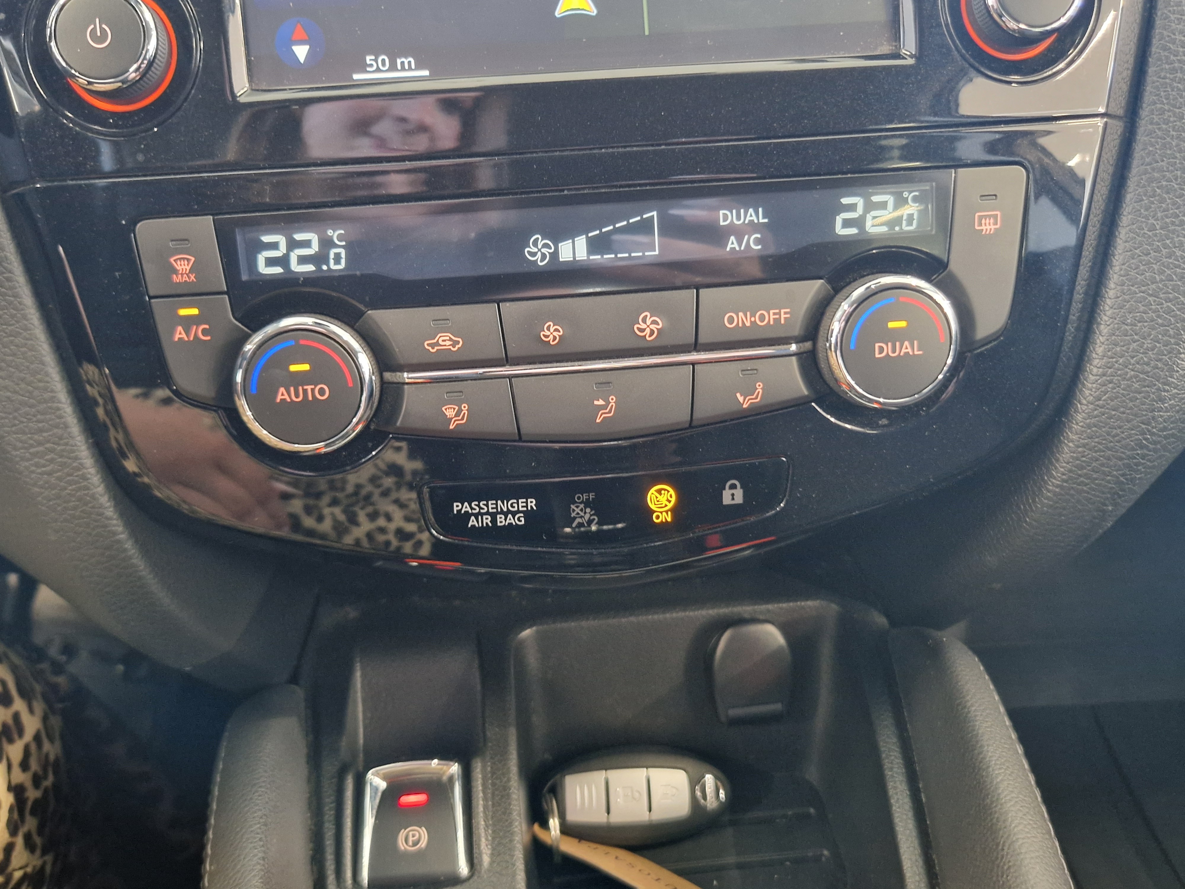 NISSAN Qashqai 2017