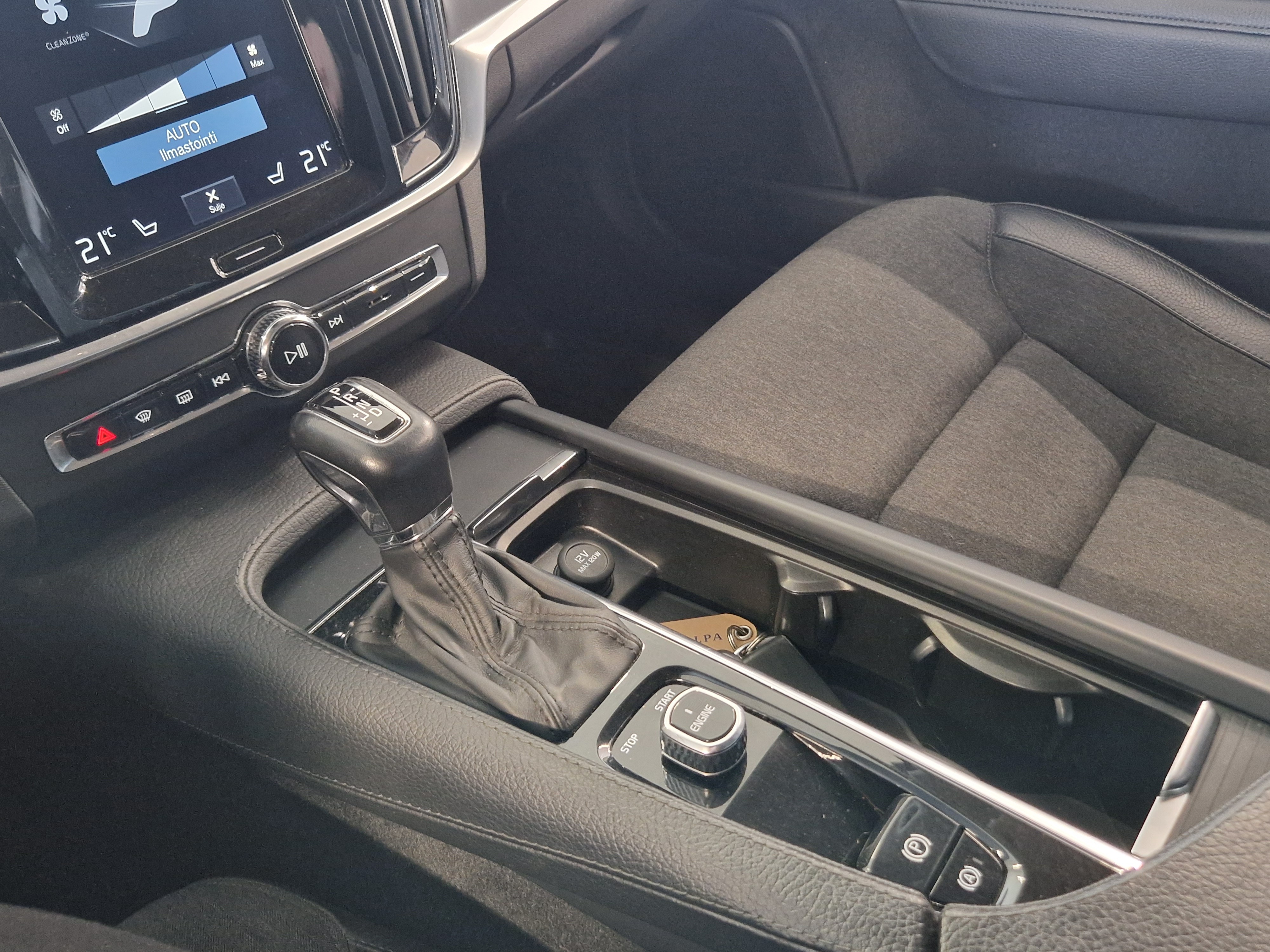 VOLVO V90 2017