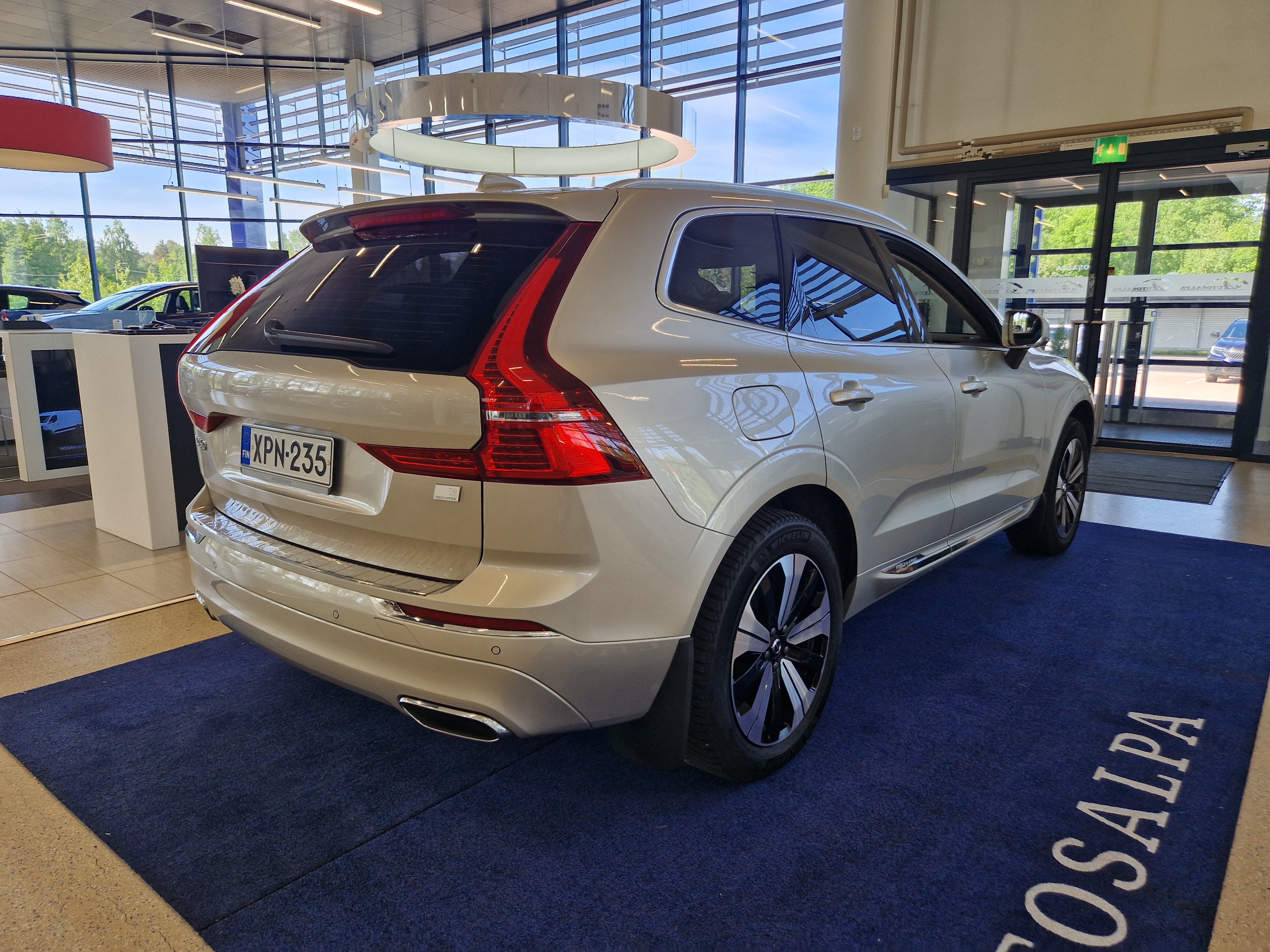VOLVO XC60 2021
