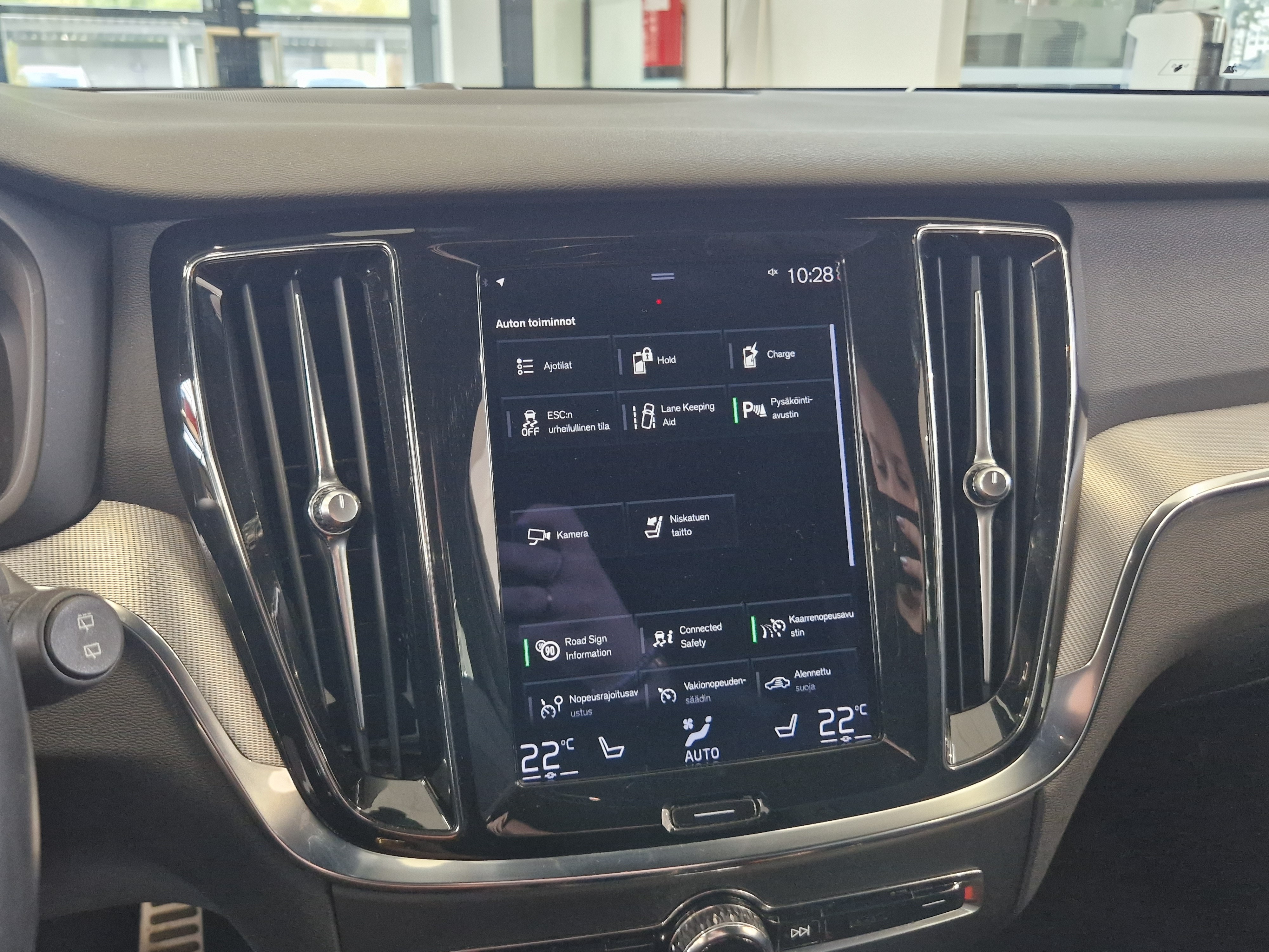 VOLVO V60 2022