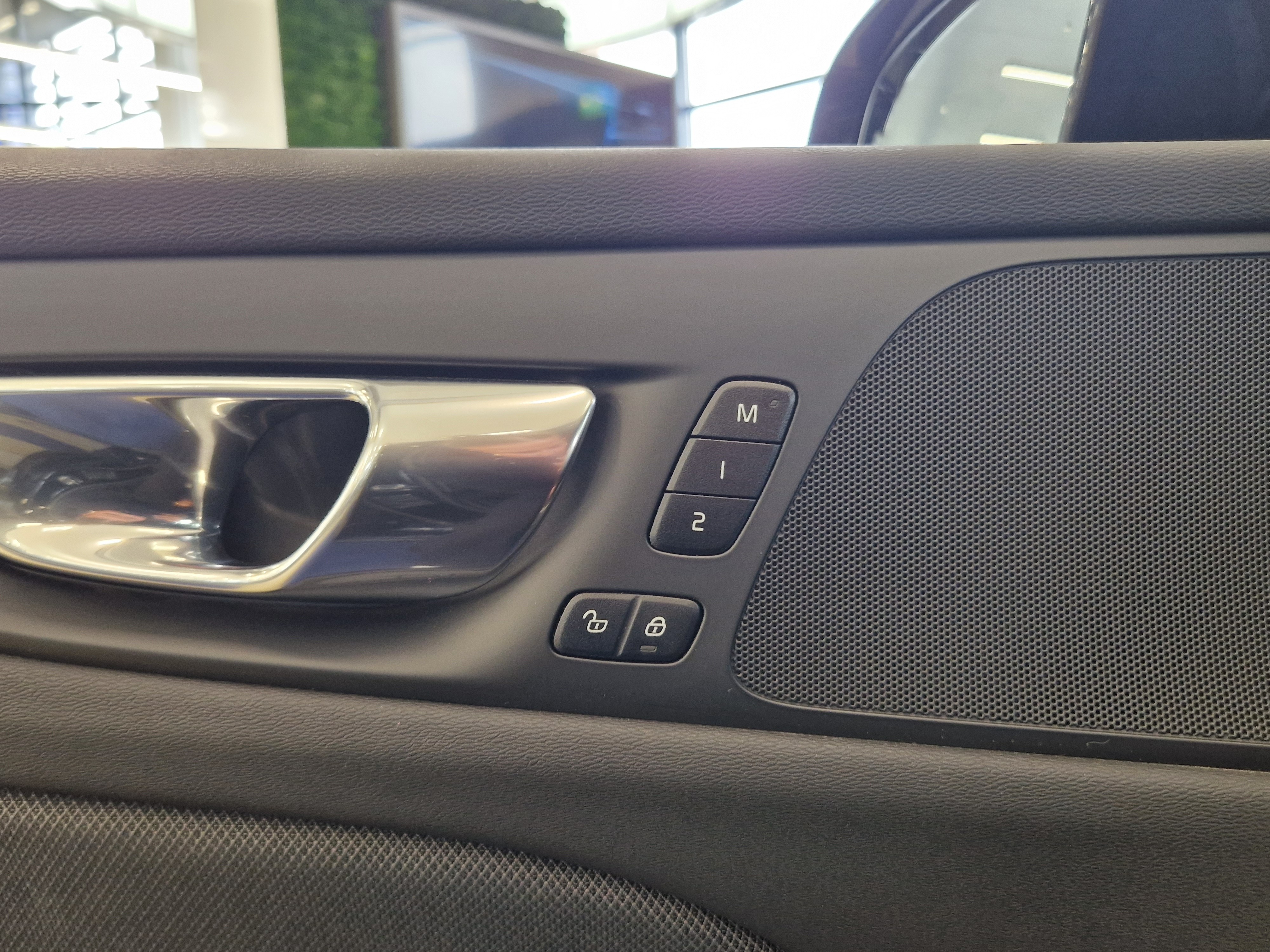 VOLVO V60 2022