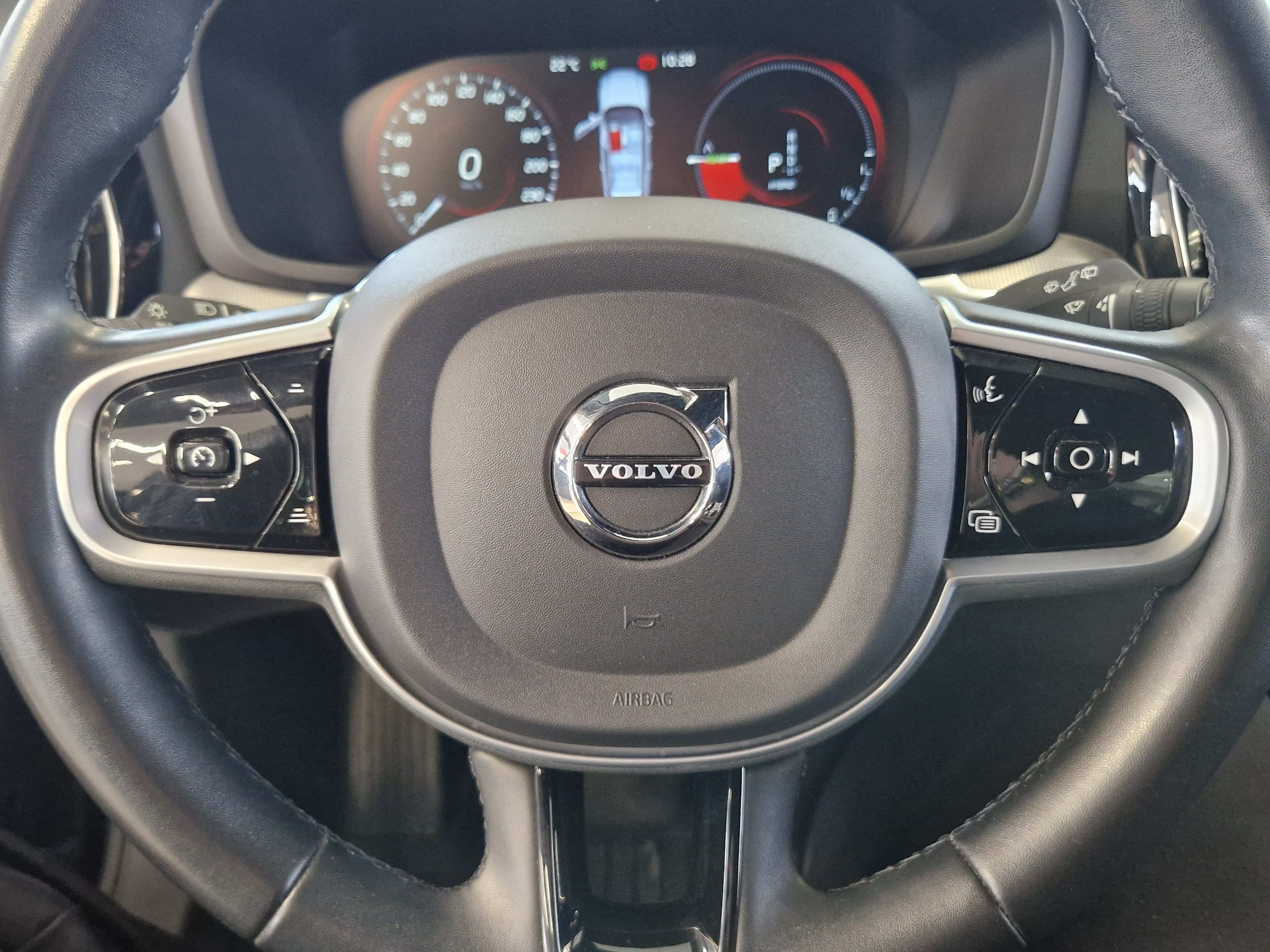 VOLVO V60 2022