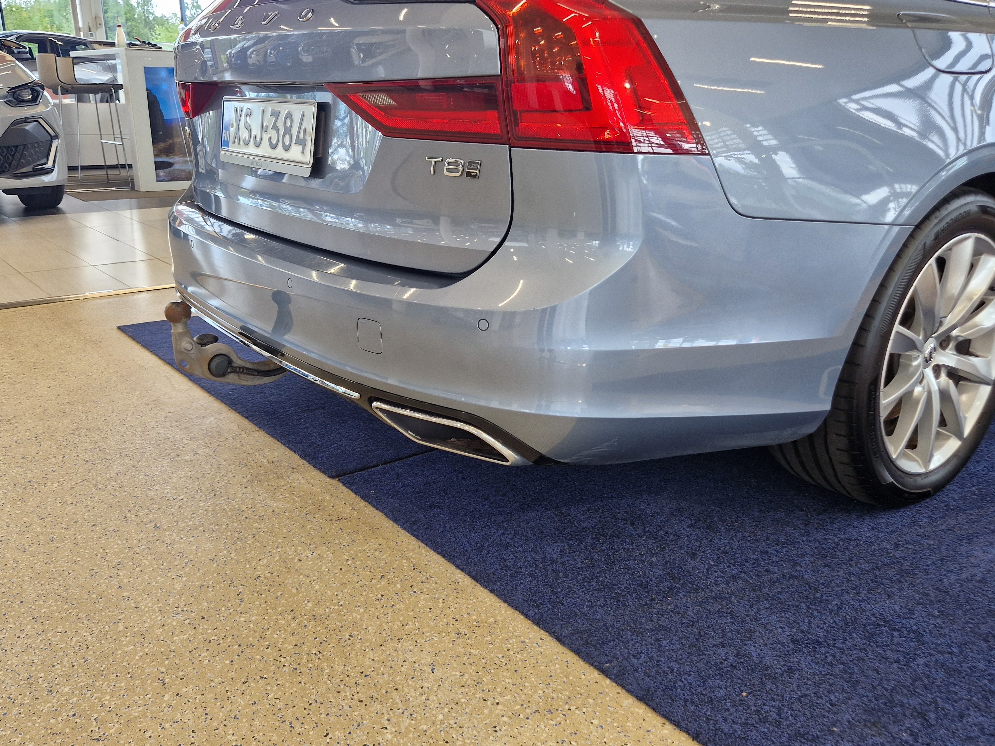 VOLVO V90 2020