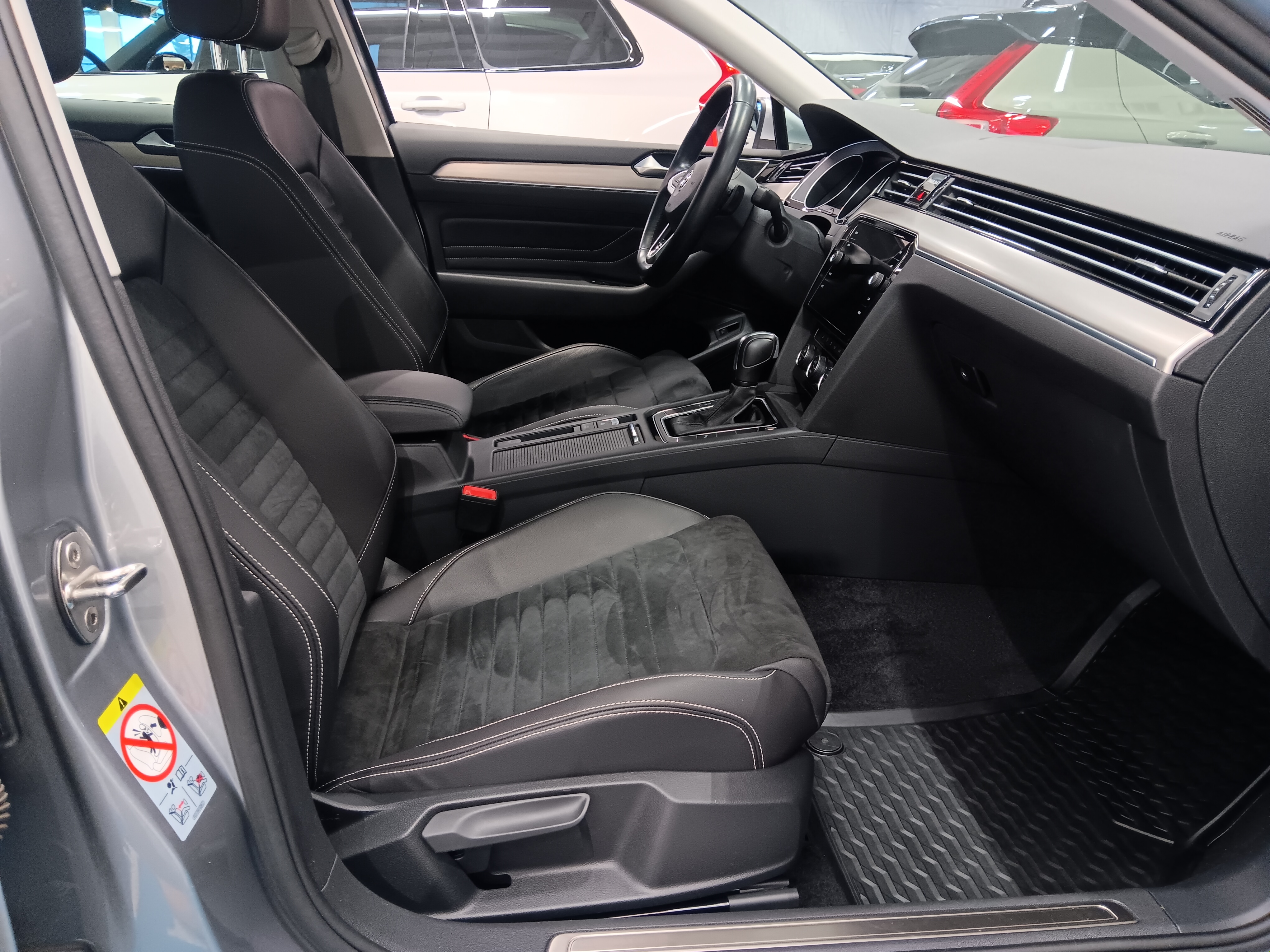 VOLKSWAGEN Passat 2020