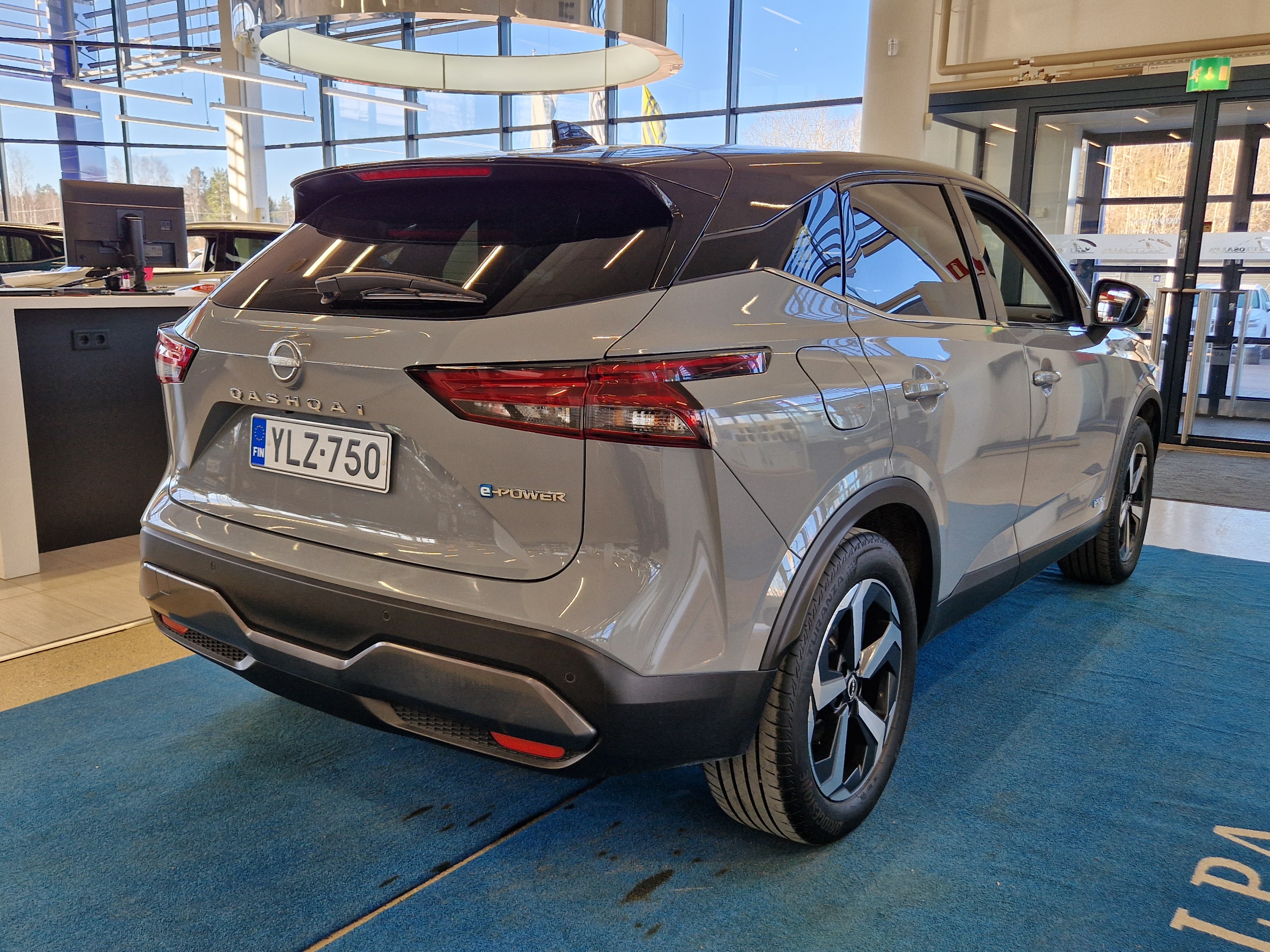 NISSAN Qashqai 2023