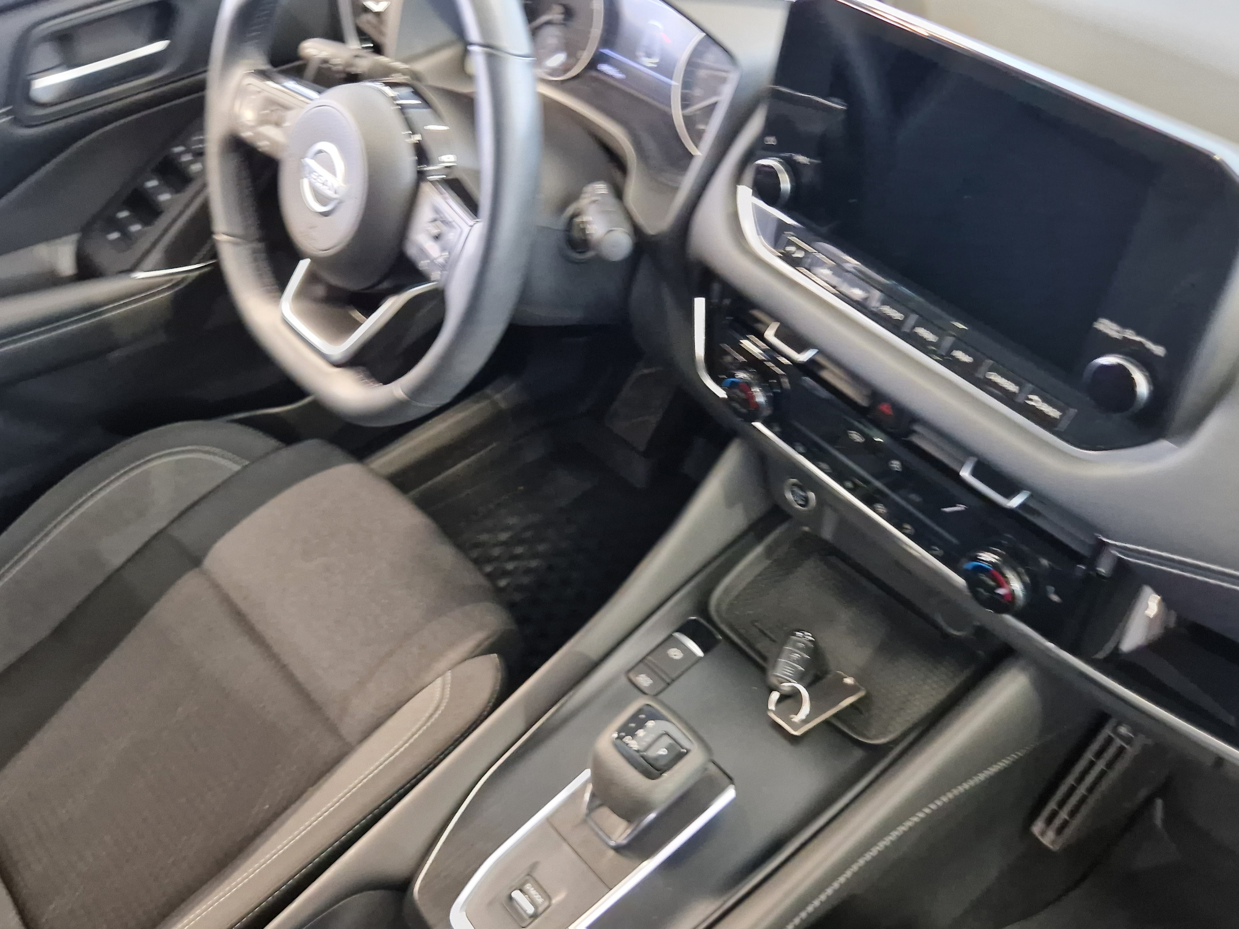 NISSAN Qashqai 2022