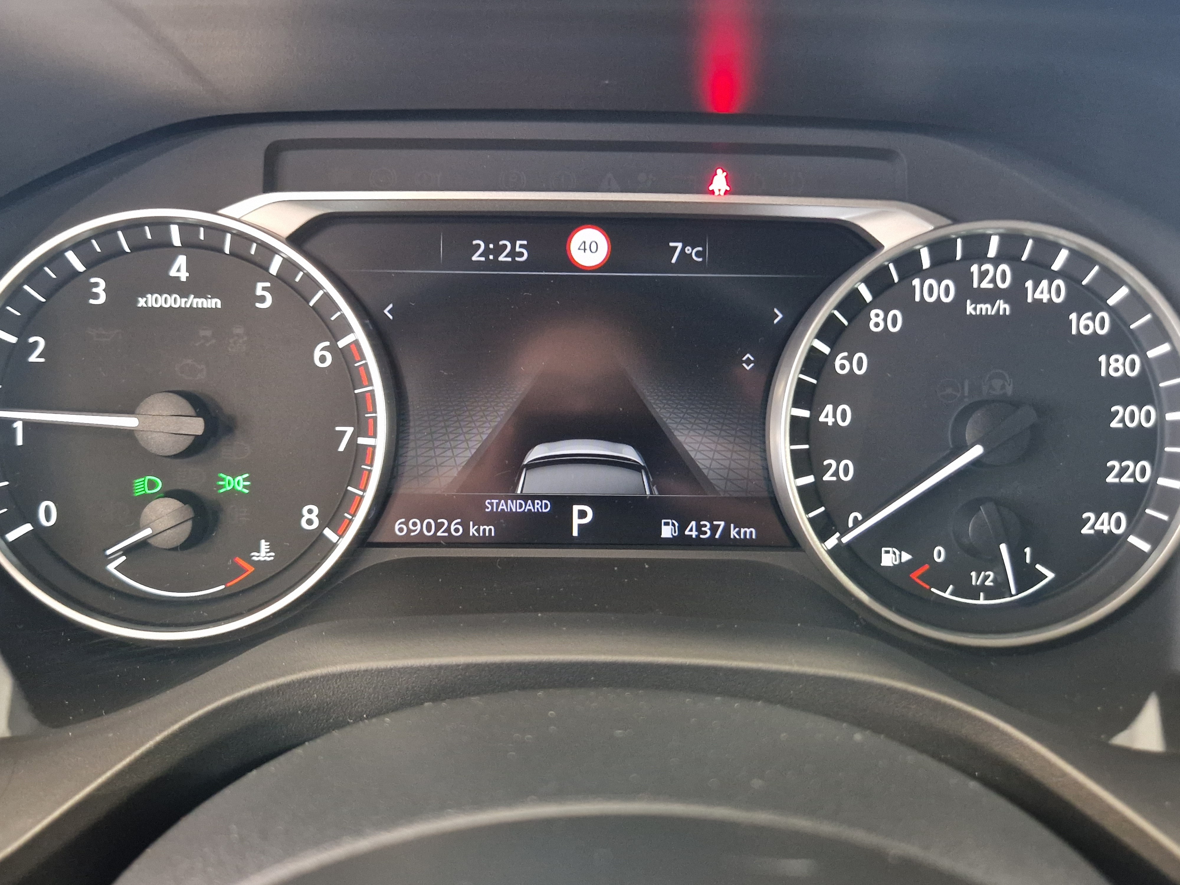 NISSAN Qashqai 2022