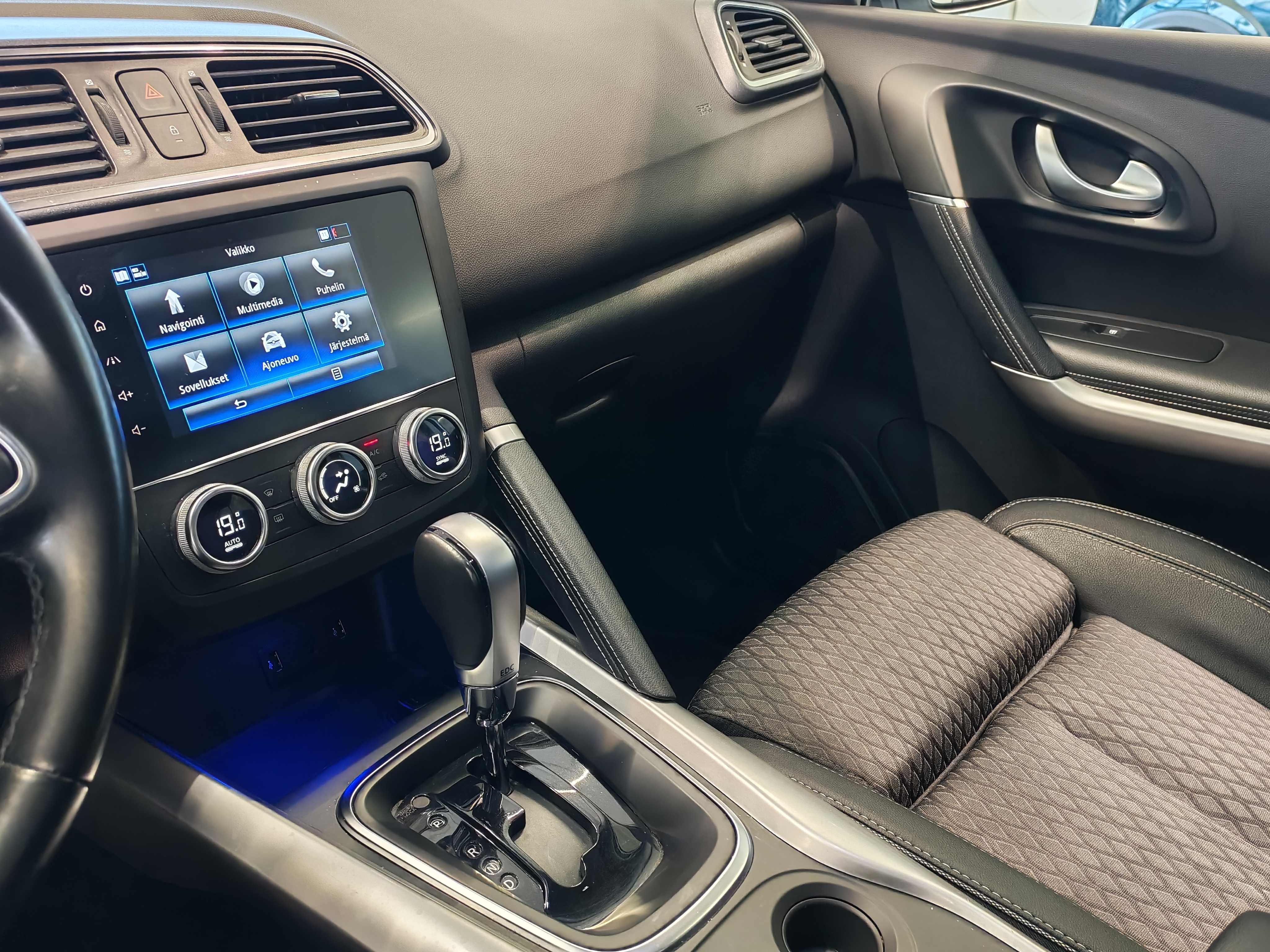 RENAULT Kadjar 2019