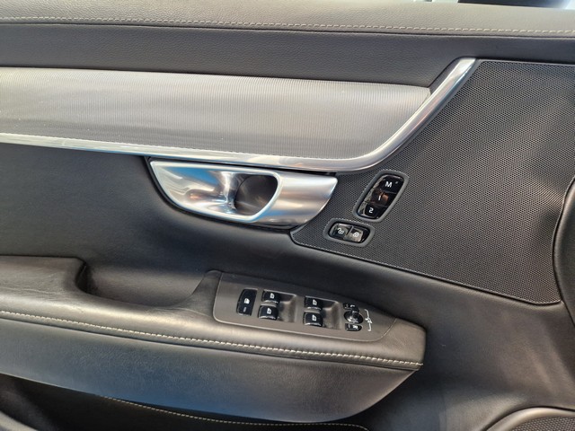 VOLVO V90 Cross Country 2018