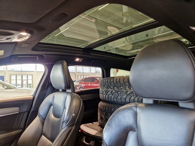 VOLVO V90 Cross Country 2018