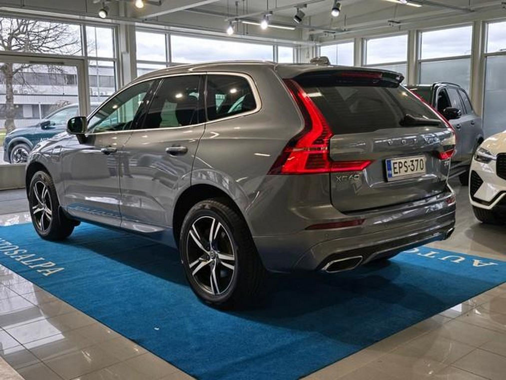 VOLVO XC60 2019