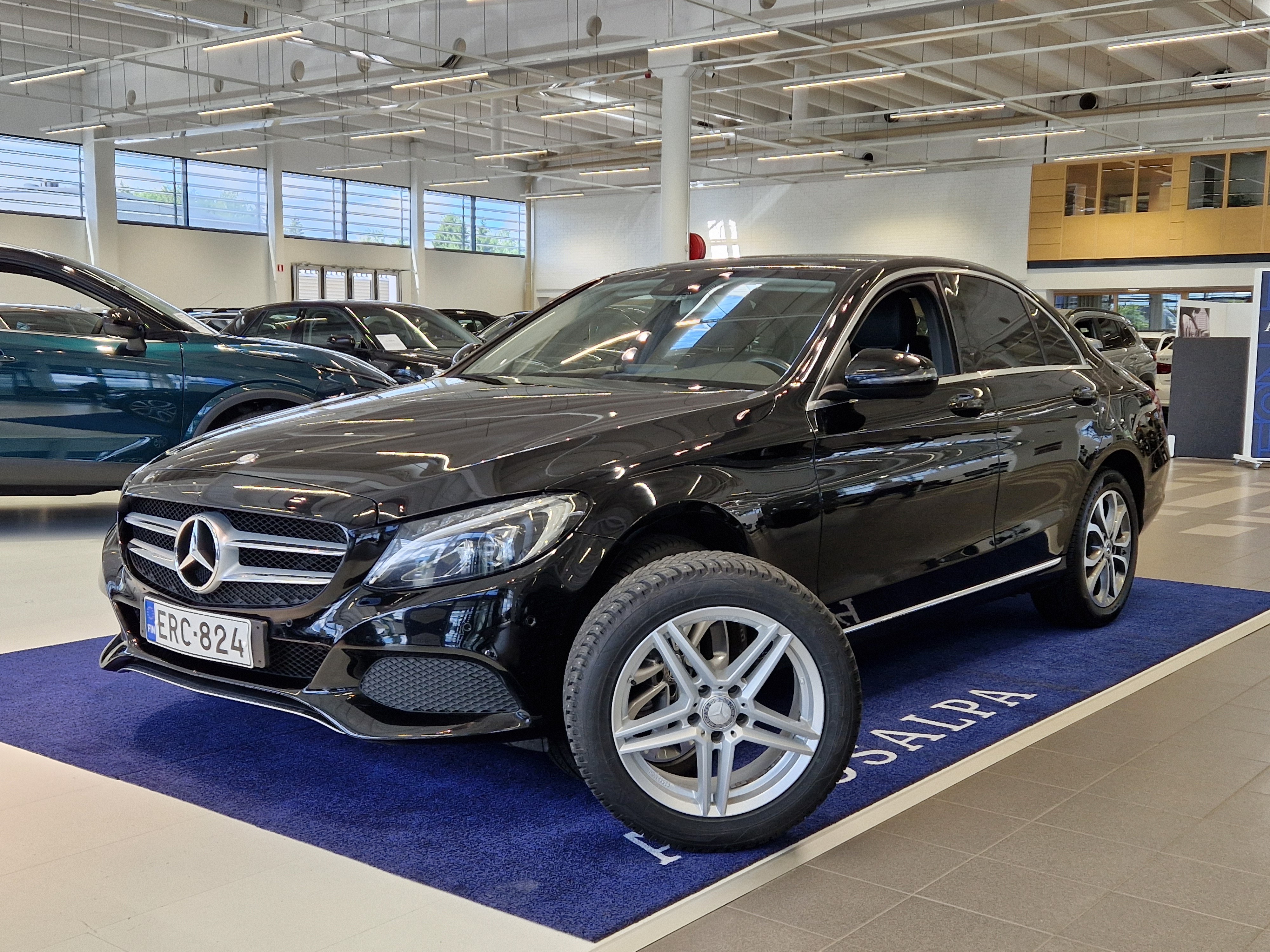 MERCEDES-BENZ C 2016