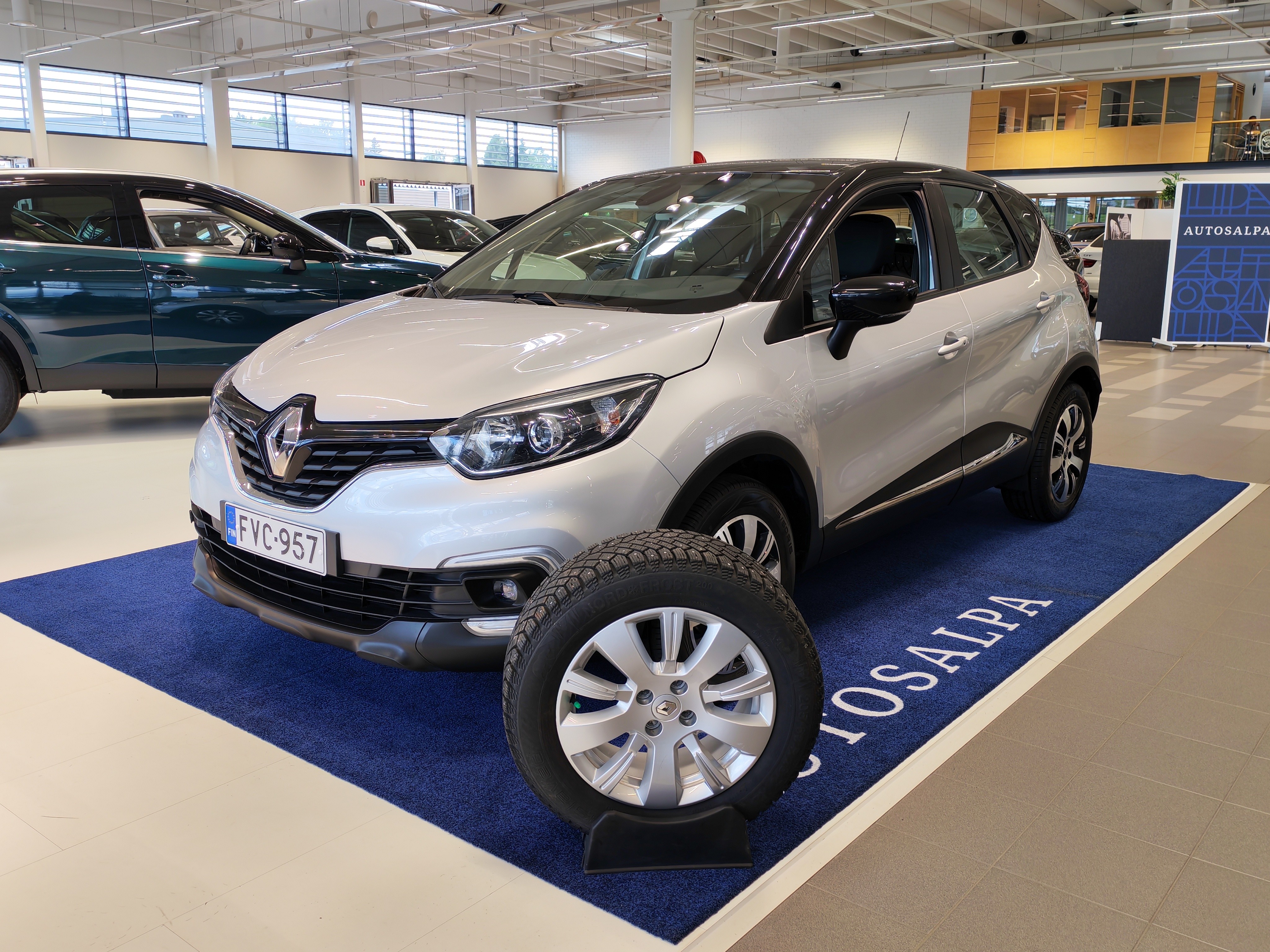 RENAULT Captur 2019