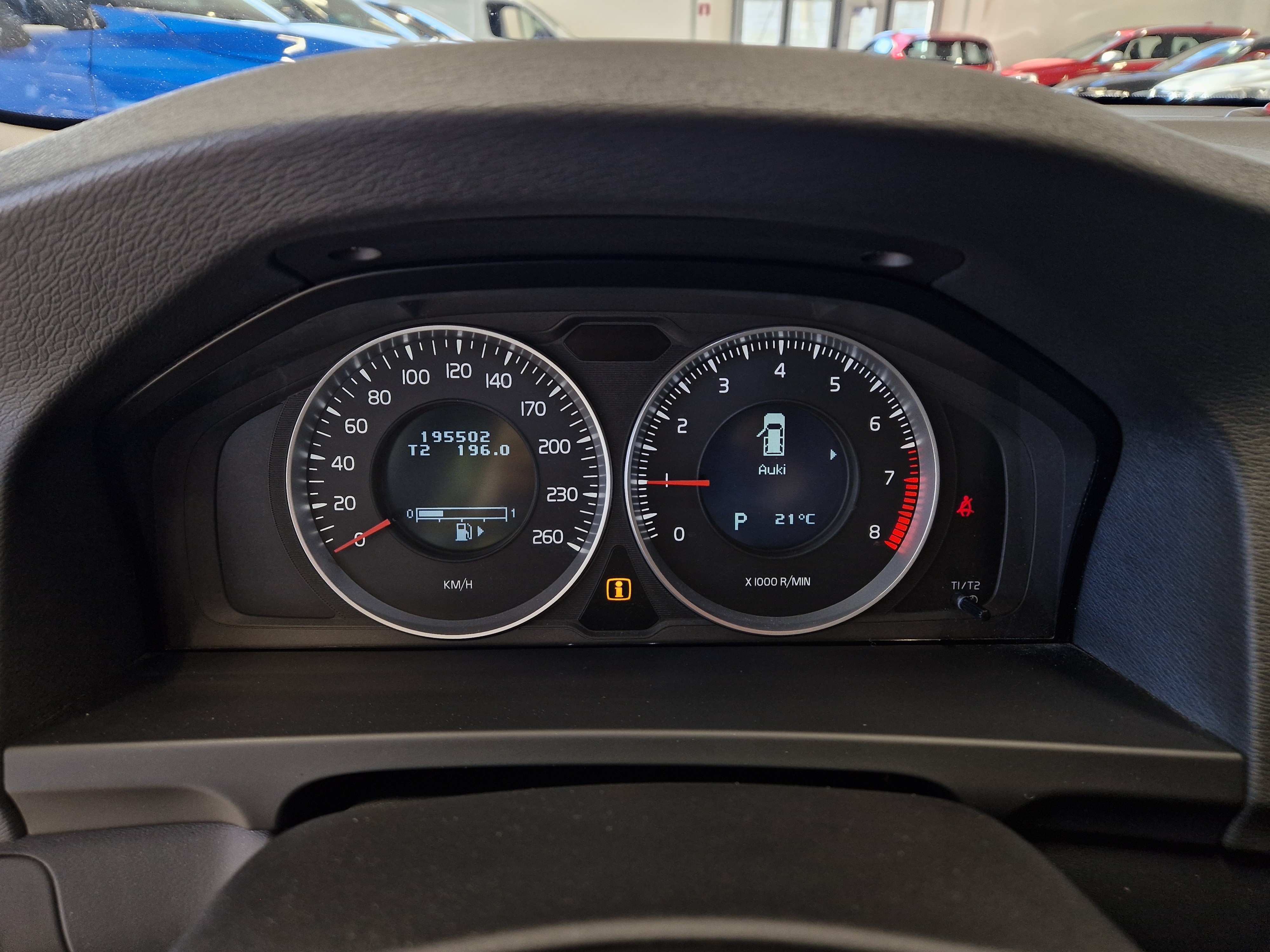 VOLVO V60 2011