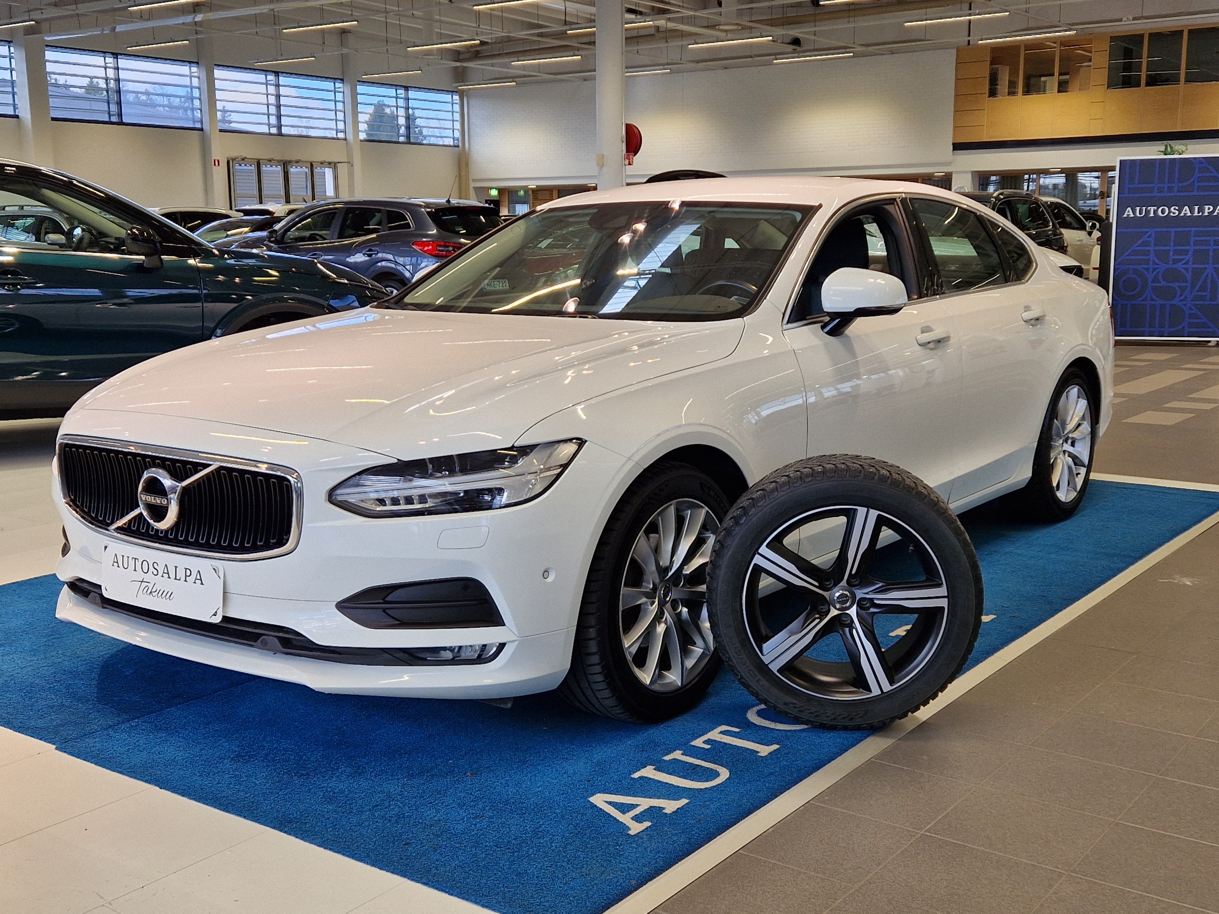VOLVO S90 2018