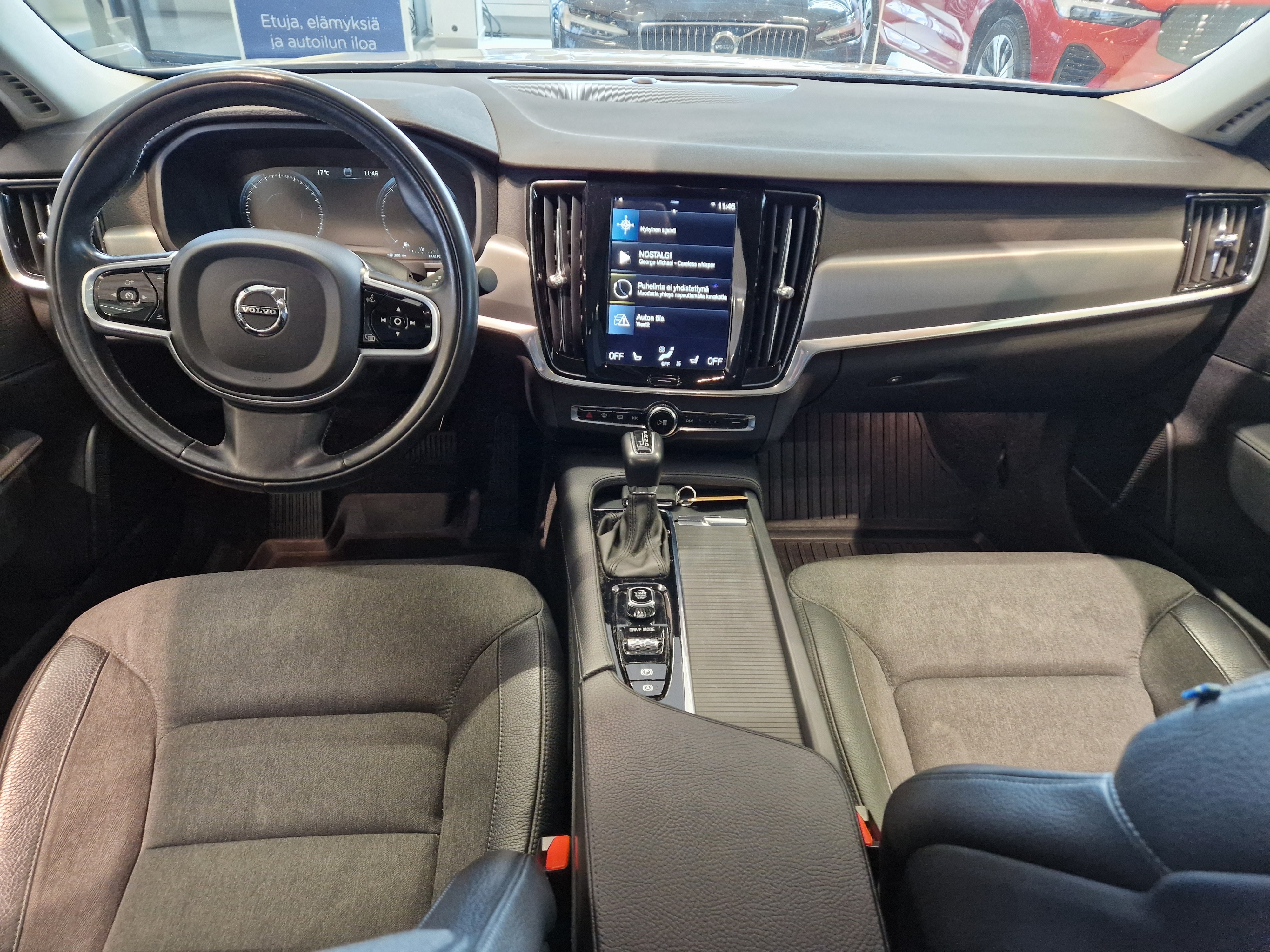 VOLVO S90 2018