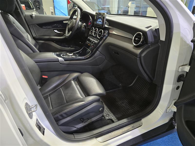 MERCEDES-BENZ GLC 2018