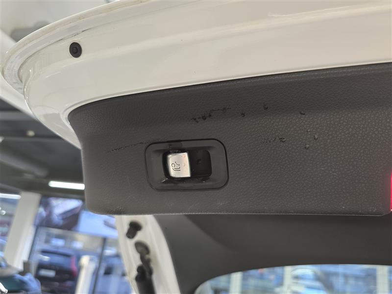 MERCEDES-BENZ GLC 2018