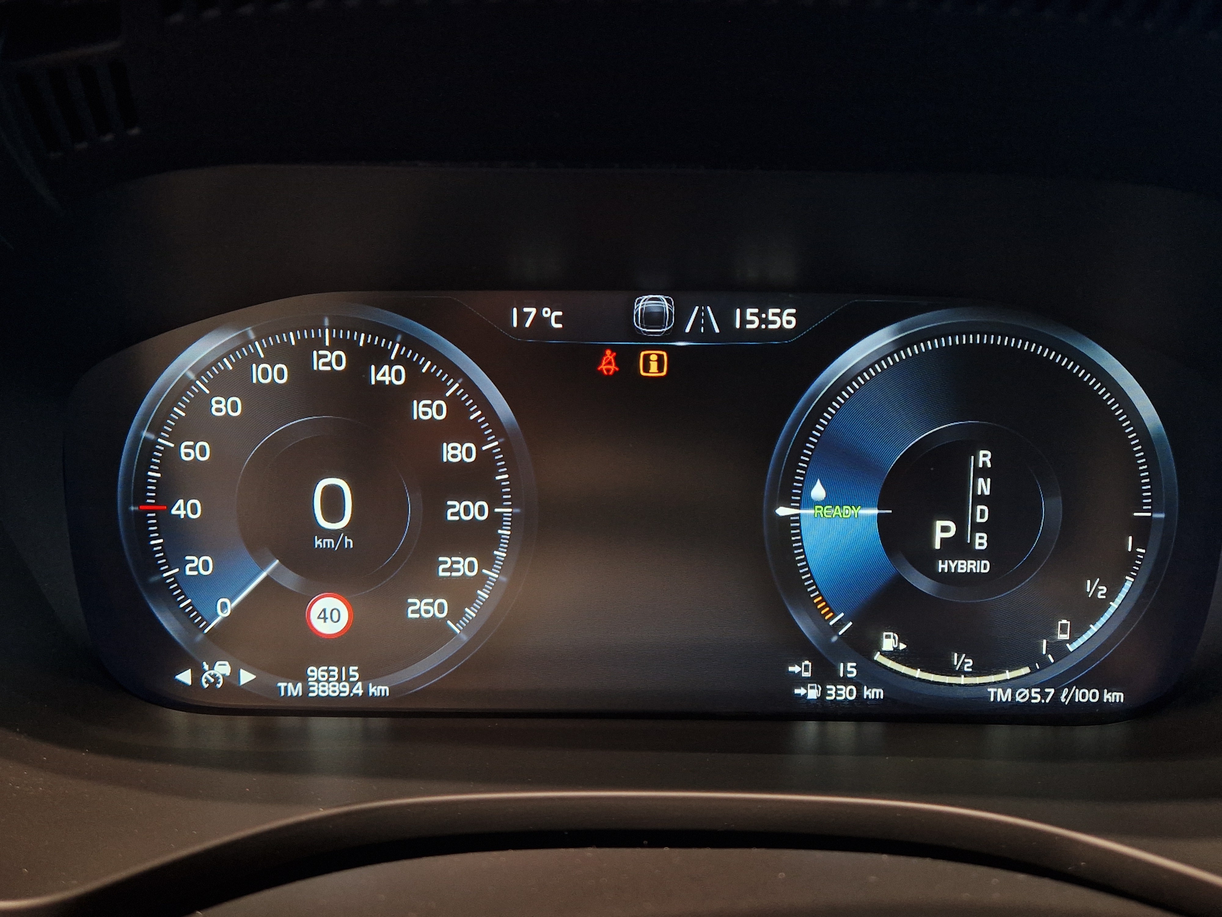 VOLVO XC60 2018