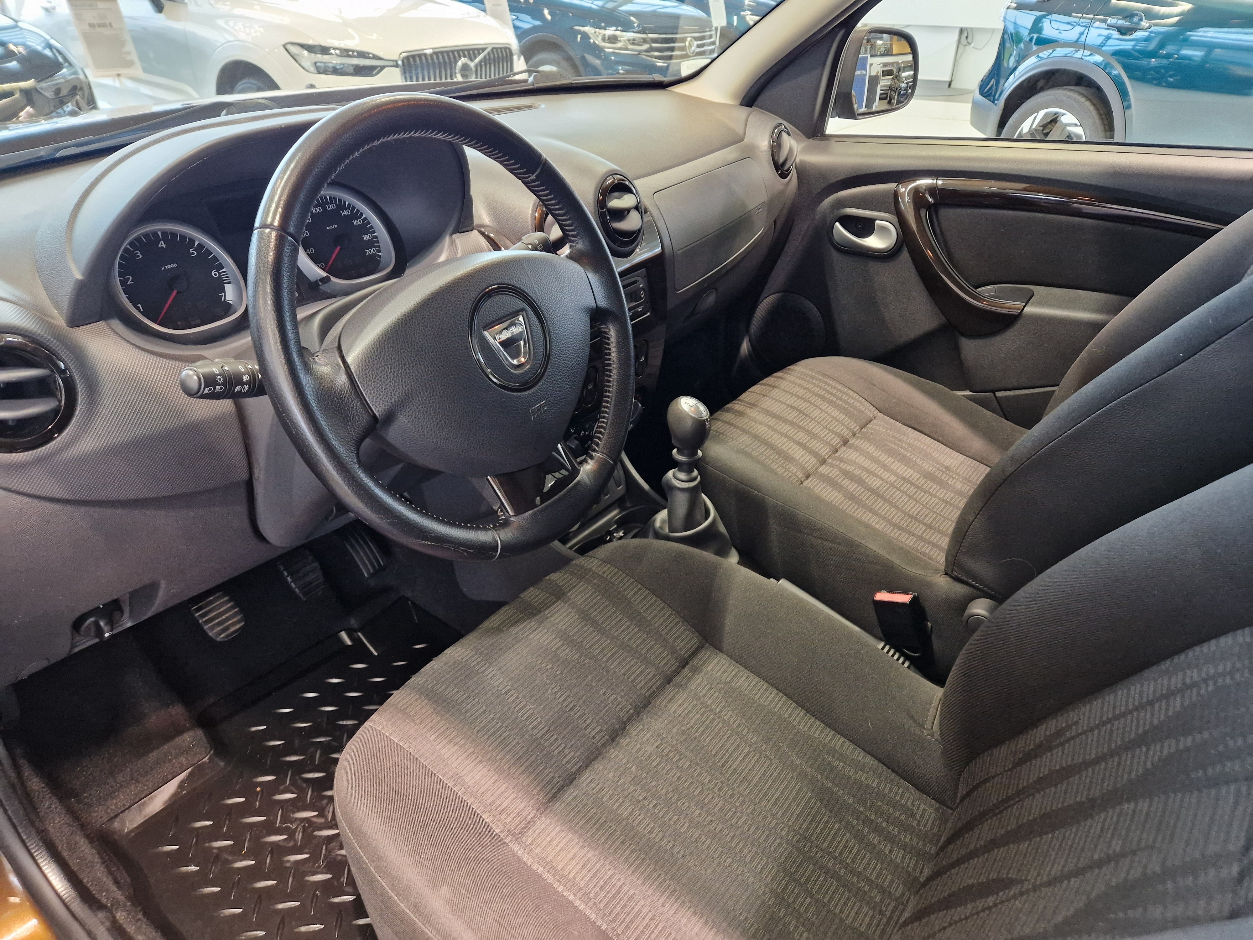 DACIA Duster 2010