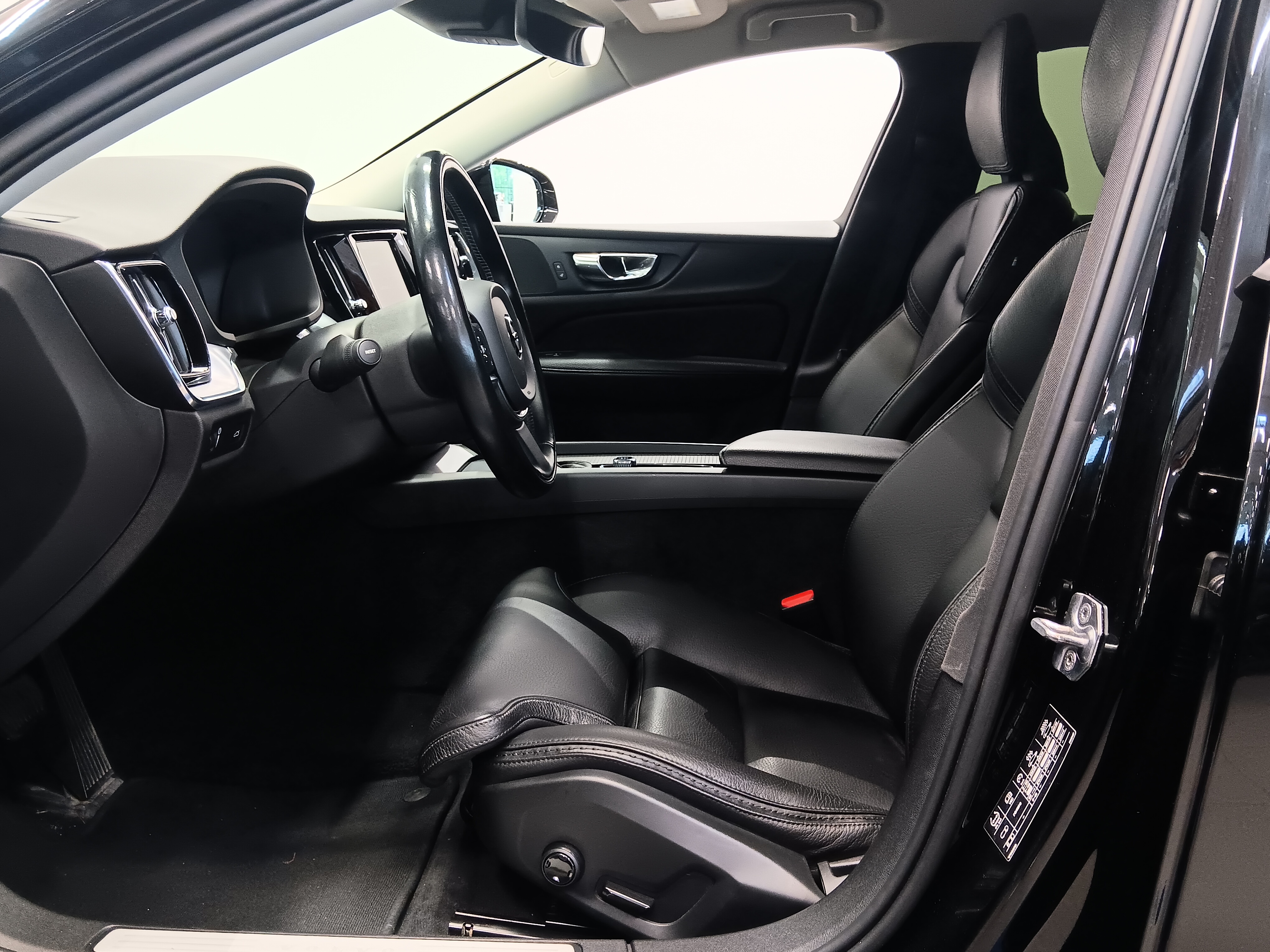 VOLVO V60 Cross Country 2020