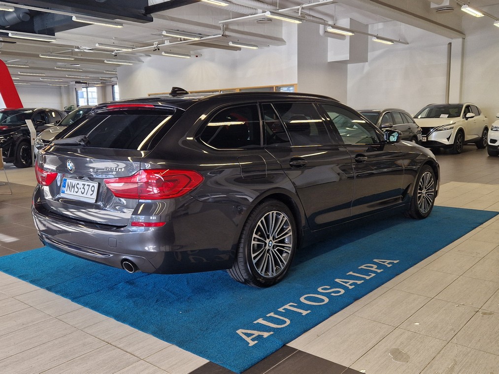 BMW 520 2019