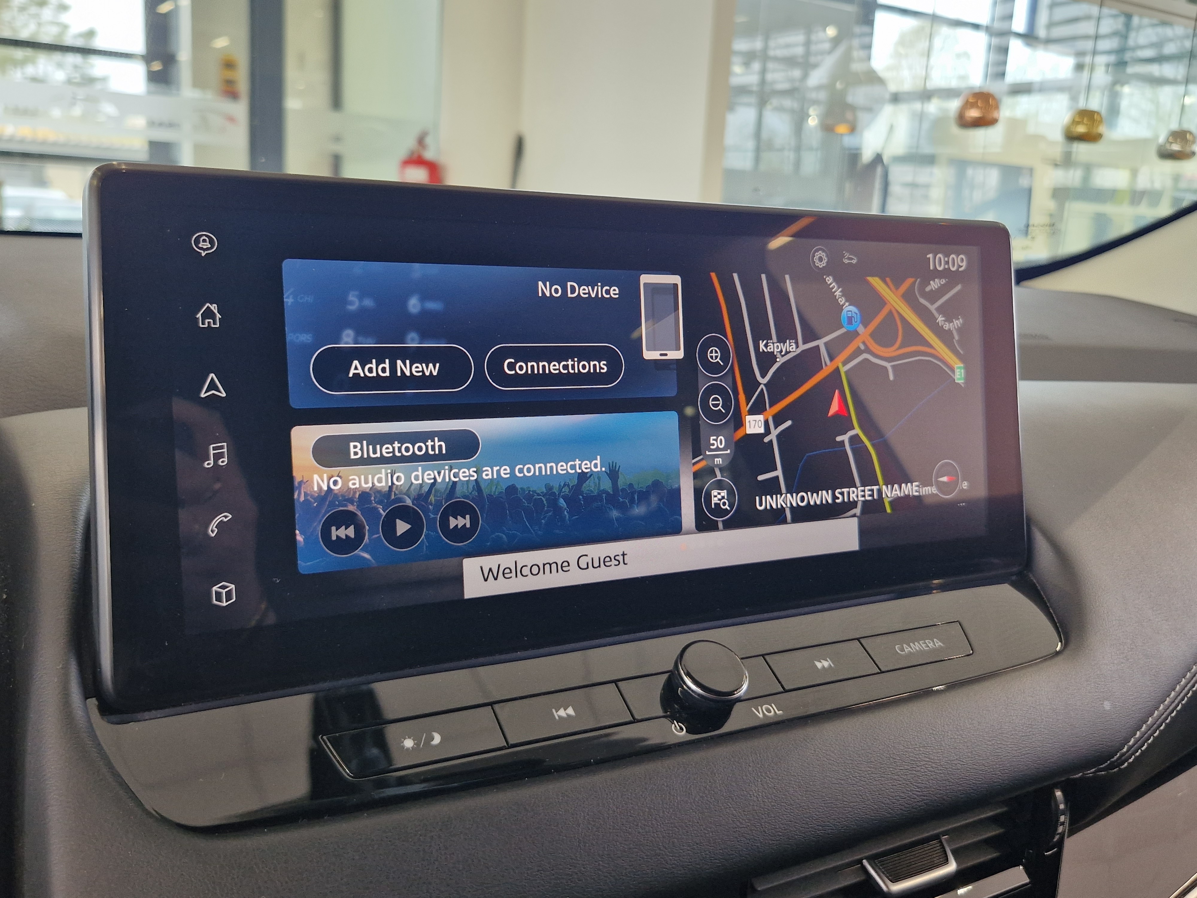 NISSAN Qashqai 2024