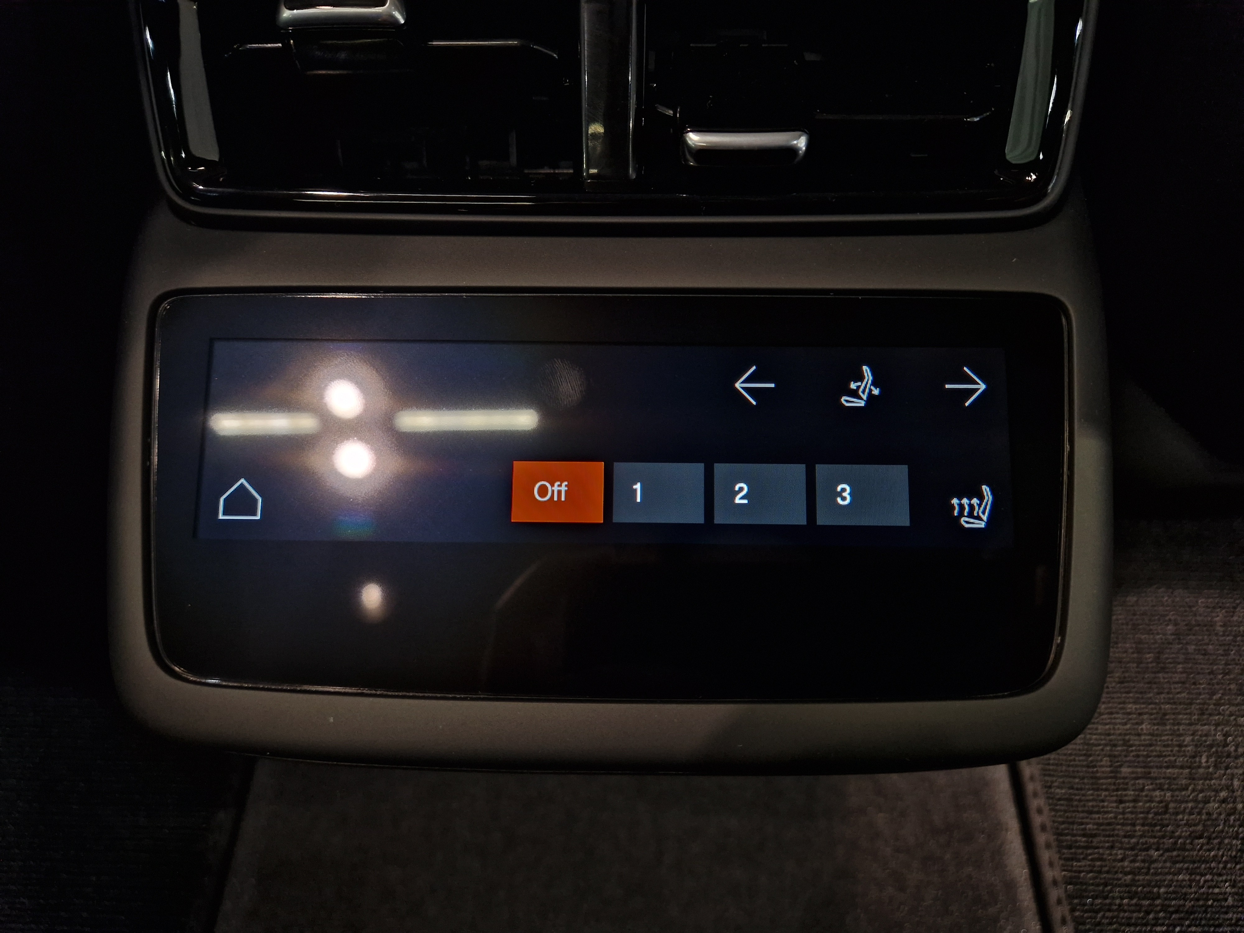 POLESTAR 4 2026