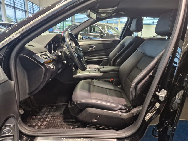 MERCEDES-BENZ E 2015