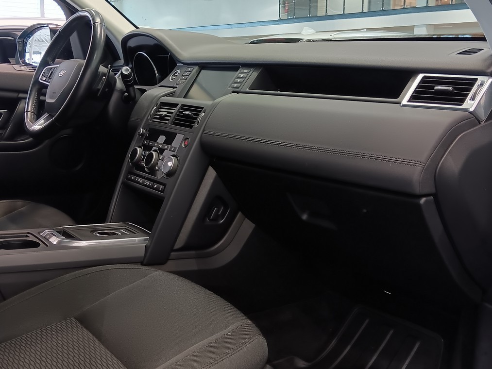 LAND ROVER Discovery Sport 2016