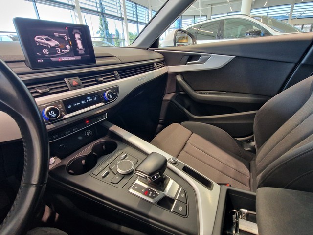 AUDI A4 allroad quattro 2018