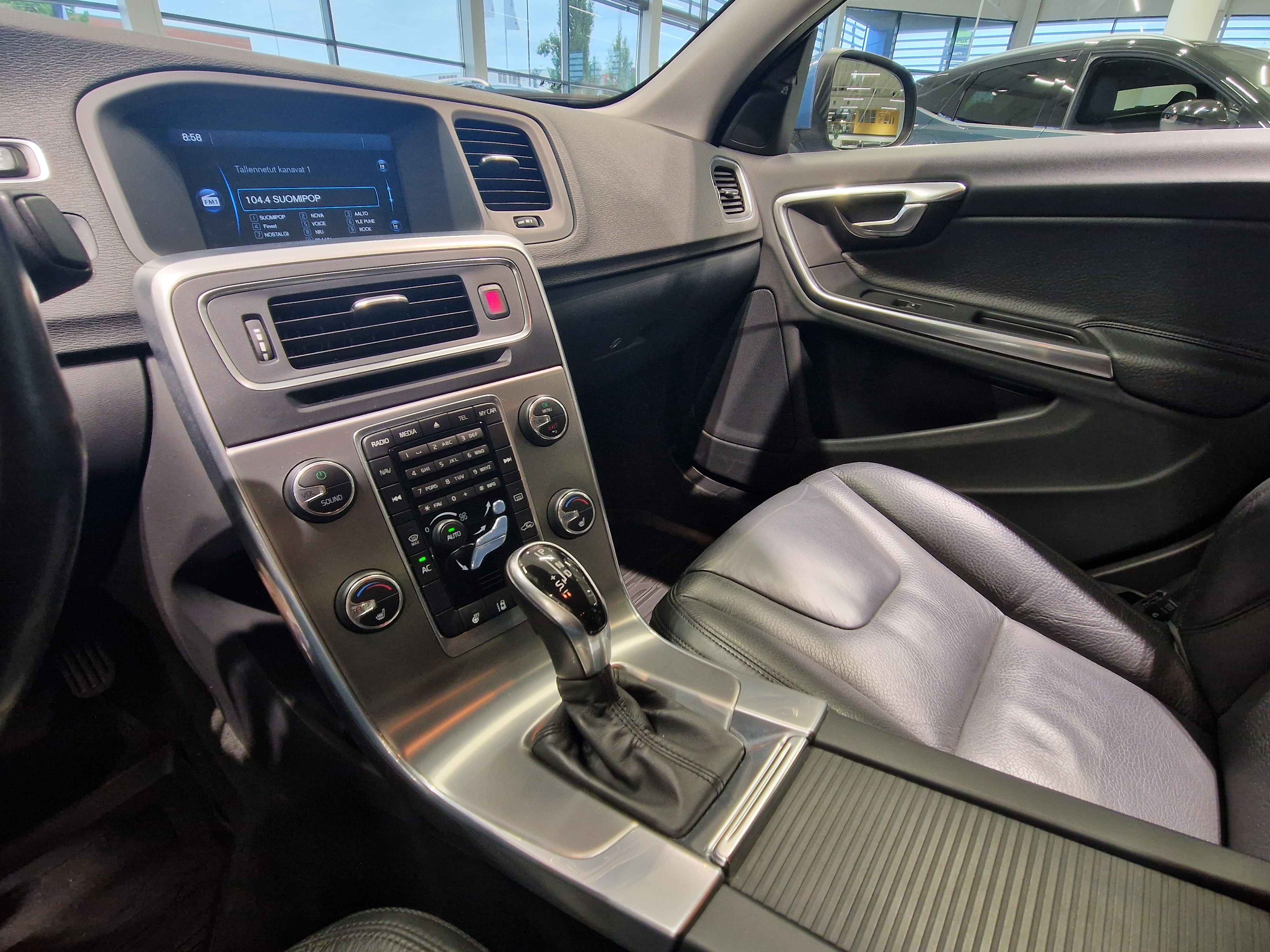 VOLVO S60 2014
