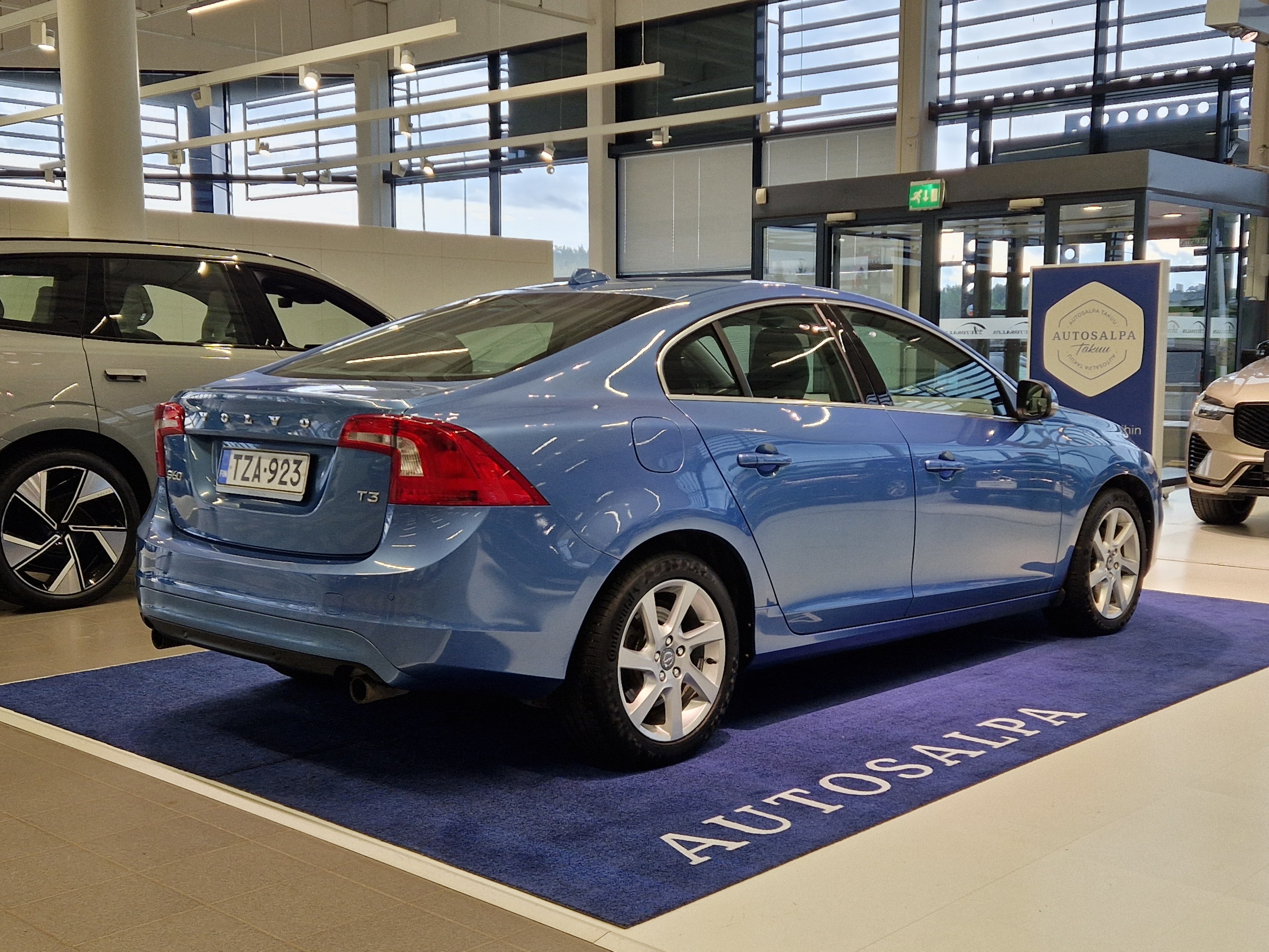 VOLVO S60 2014