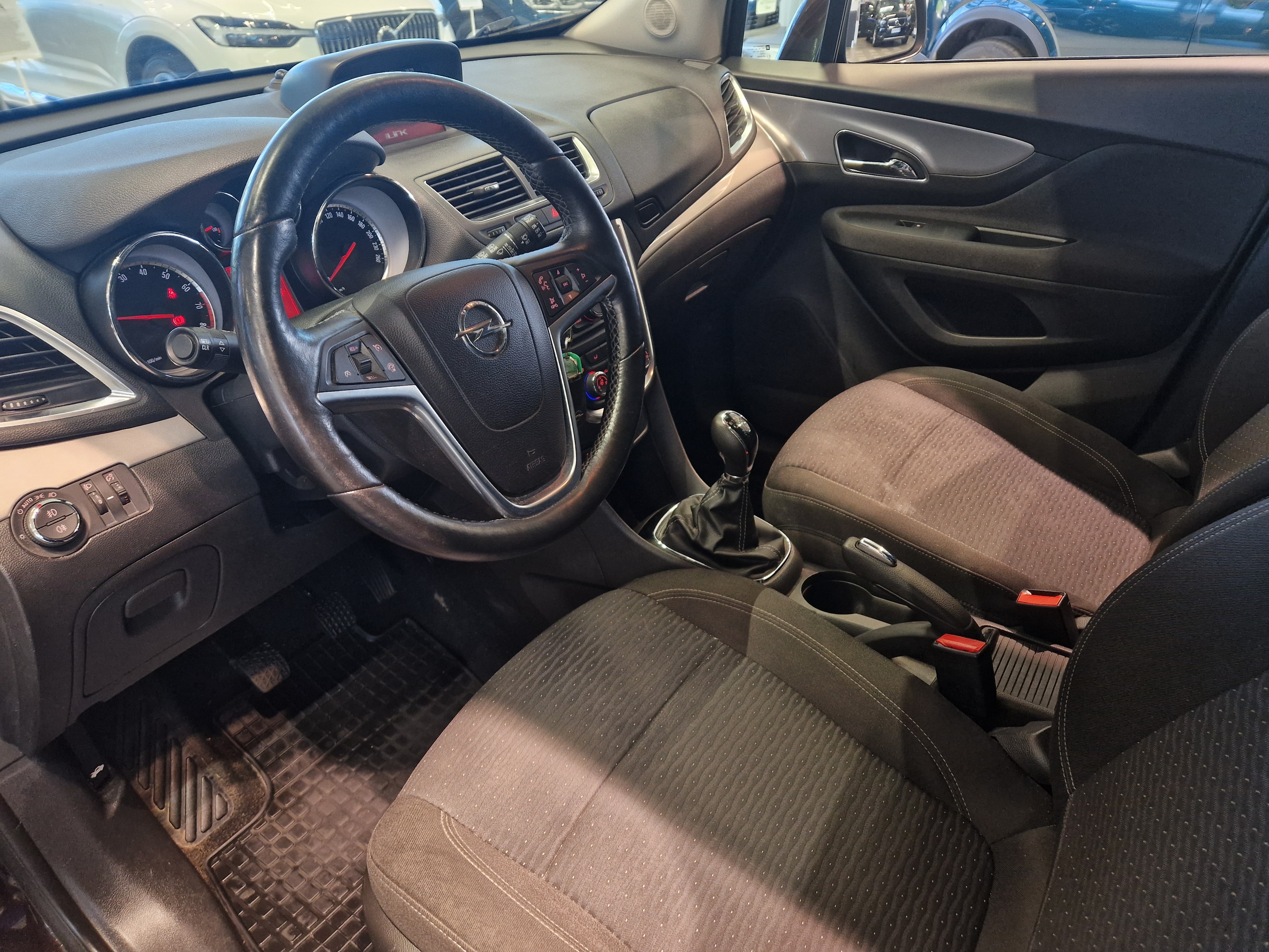 OPEL Mokka 2017