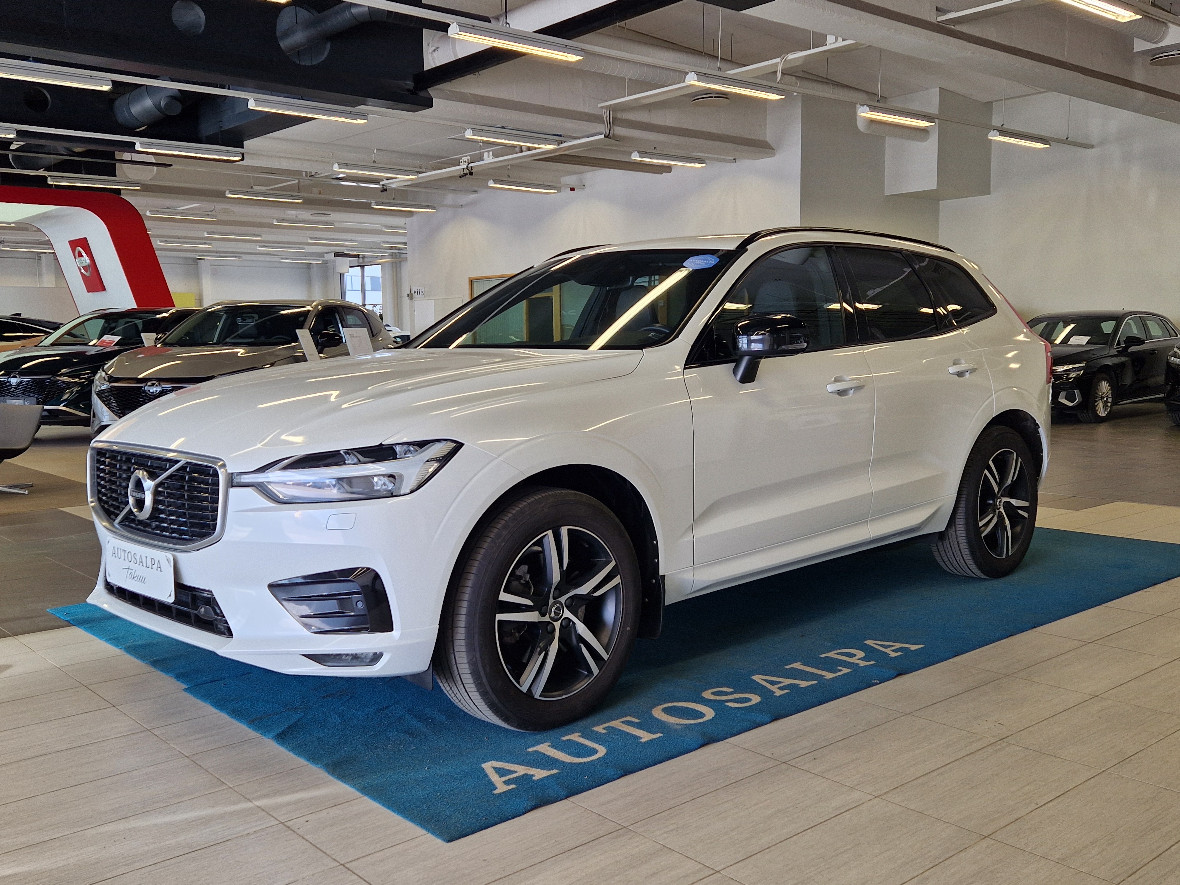 VOLVO XC60 2020